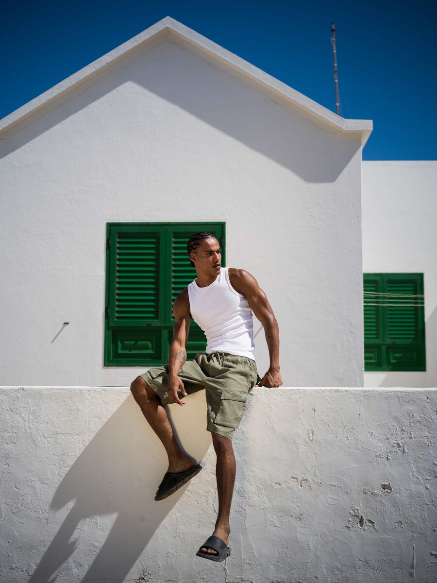 100% Linen Cargo Shorts Military Green_0