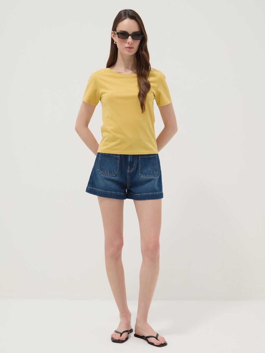 T-shirt gialla in puro cotone a maniche corte_2