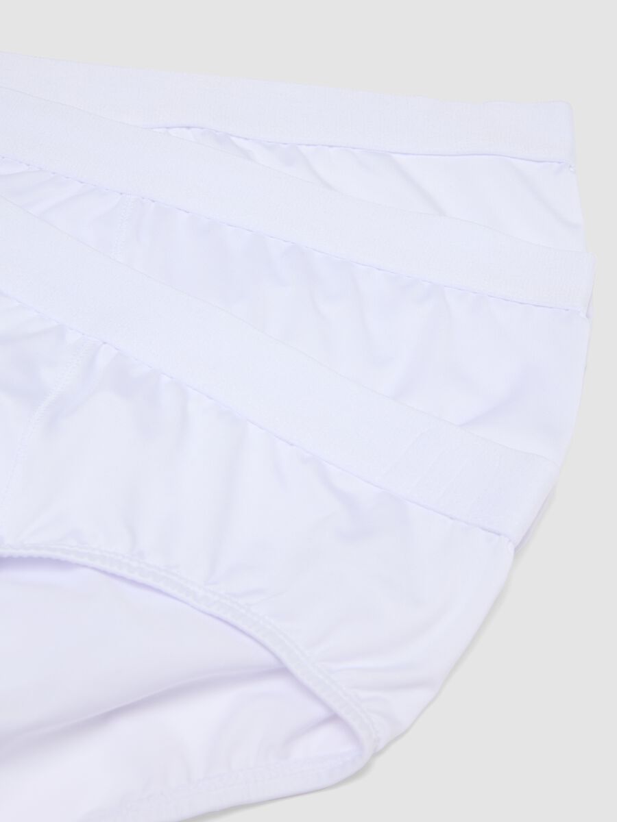3-pack white stretch-fabric briefs_5