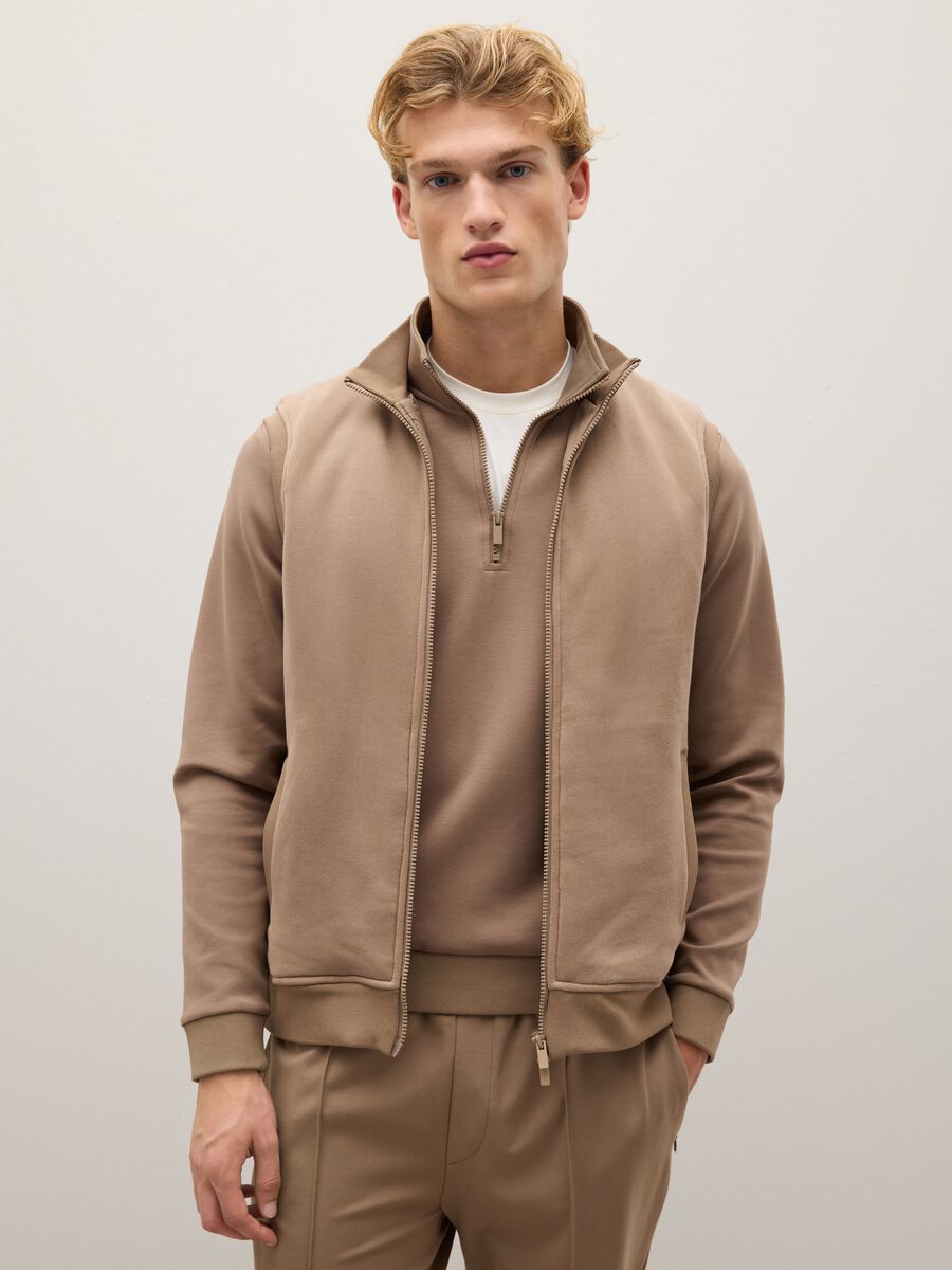 Brown pure cotton regular fit gilet_0