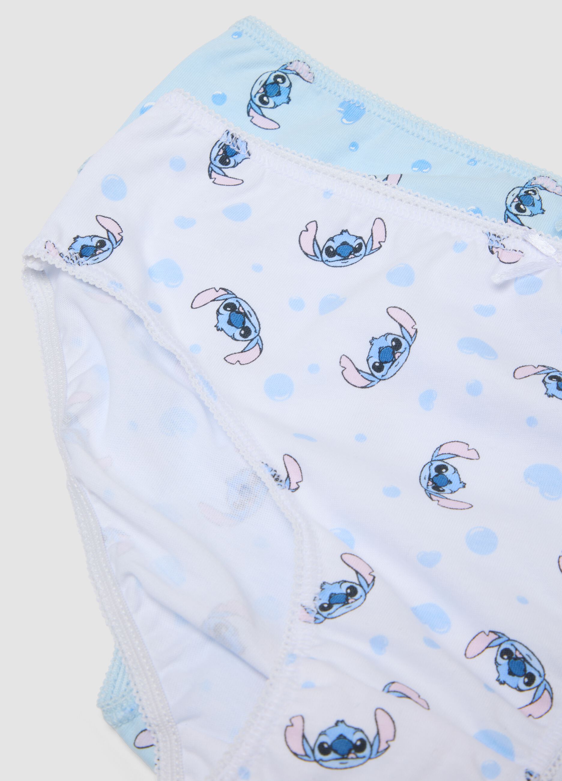 5-pack of blue organic cotton briefs with a Lilo & Stitch character