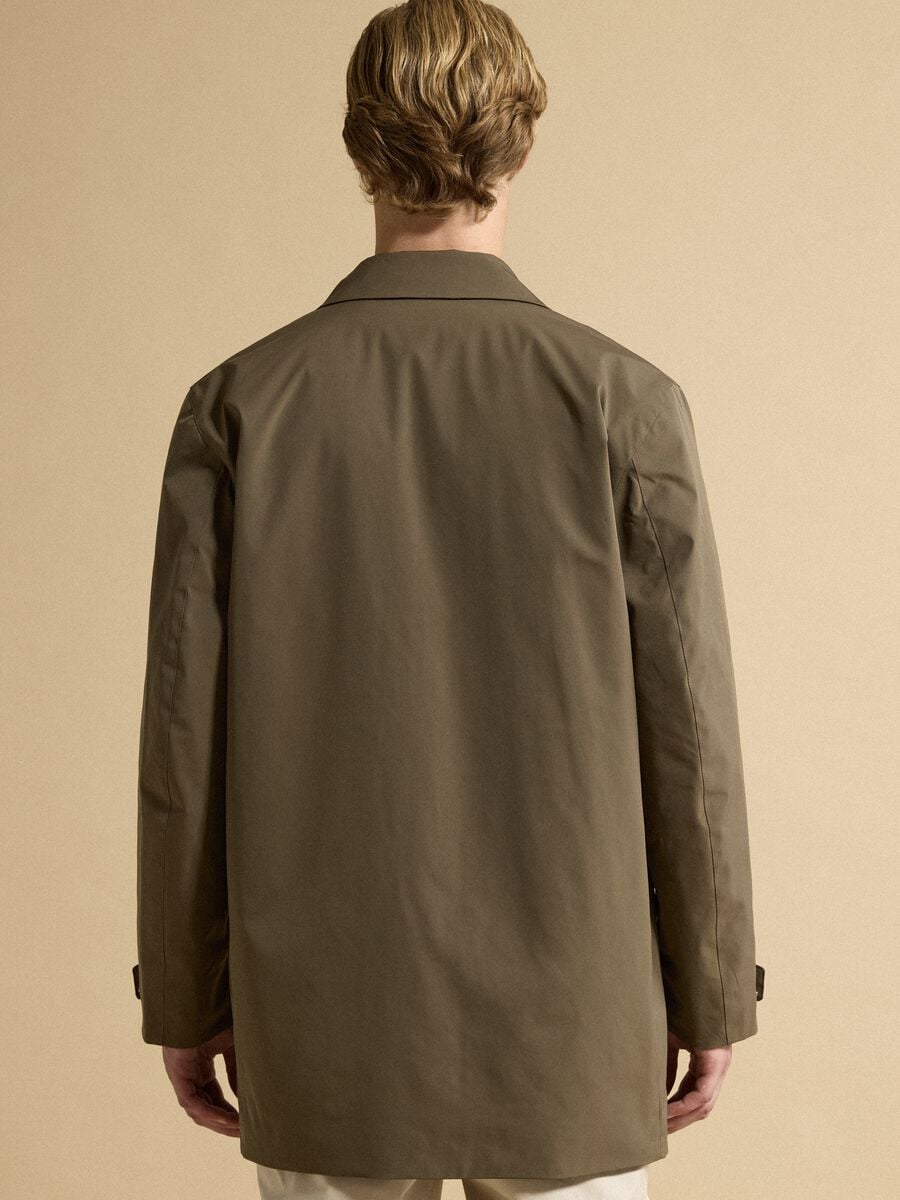 Long brown regular-fit raincoat_3