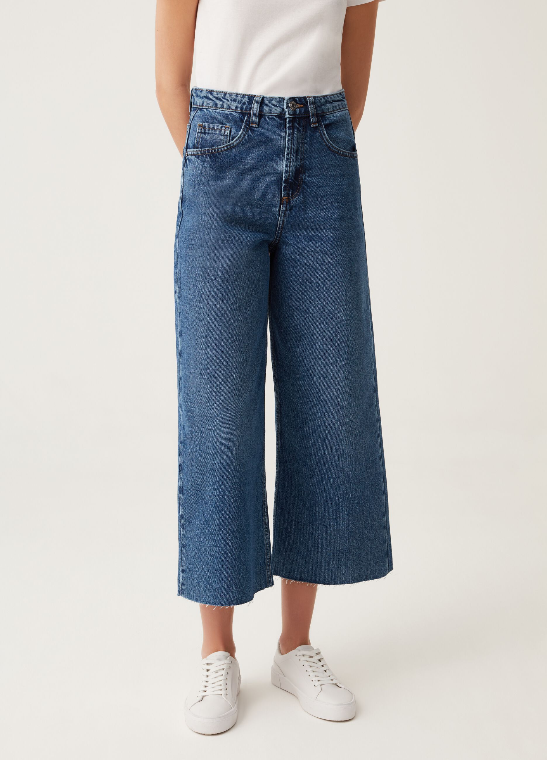 Wide-leg premium jeans