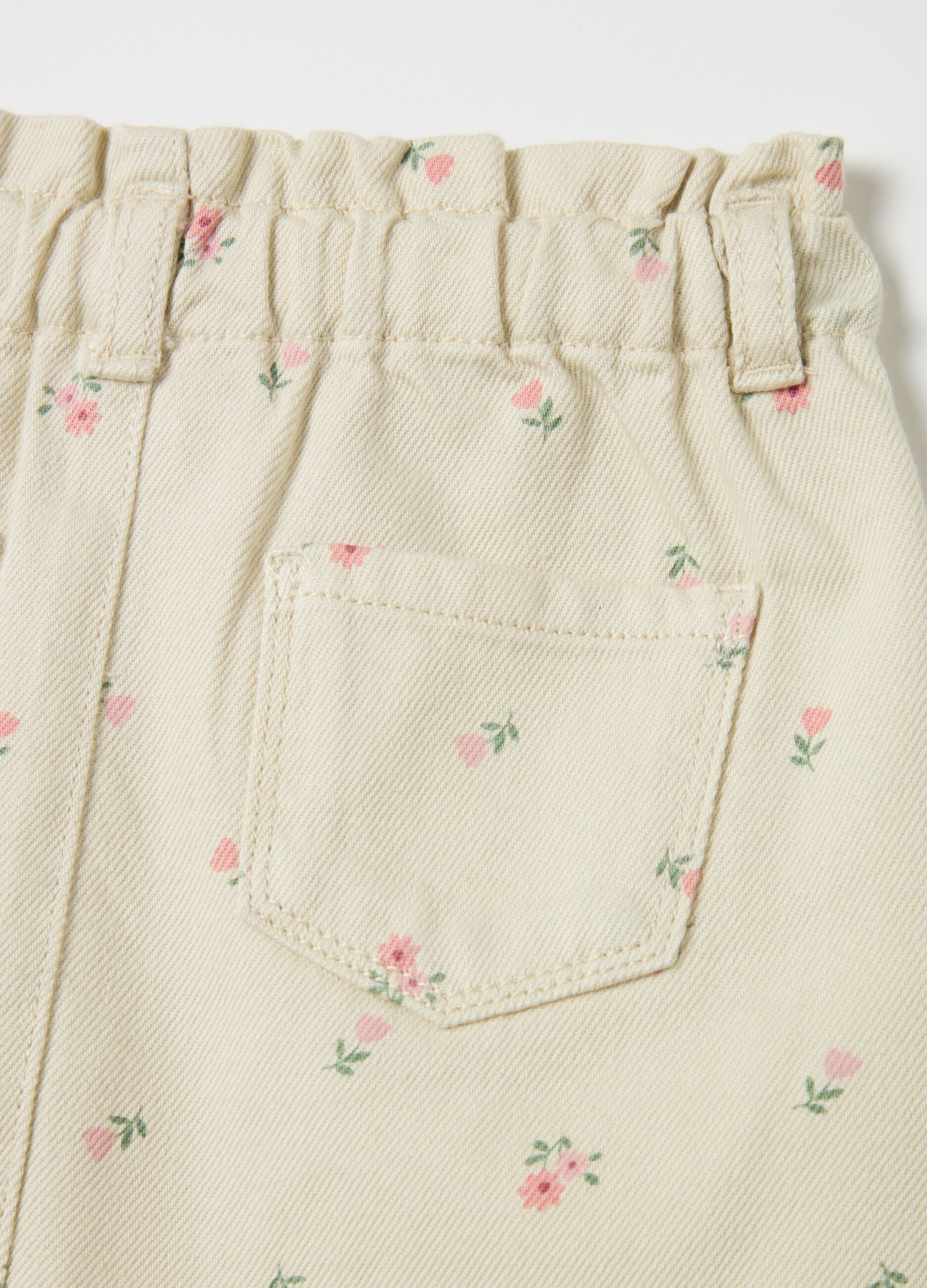 Drill miniskirt with small flowers print