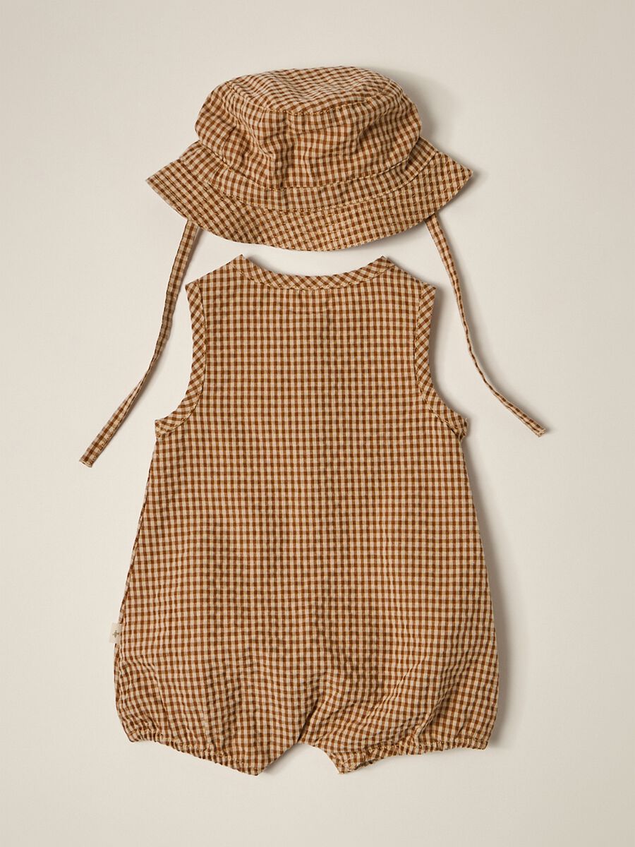 IANA newborn boy check hat and romper suit set_1