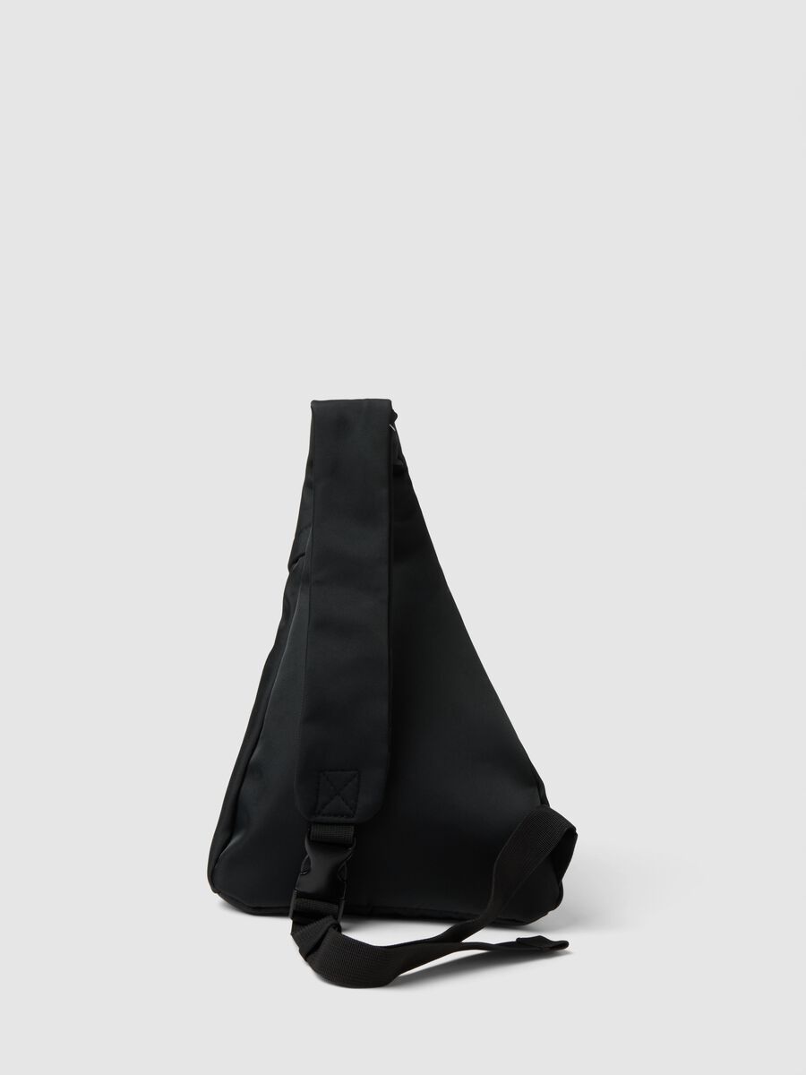 Borsa sportiva nera monospalla_1