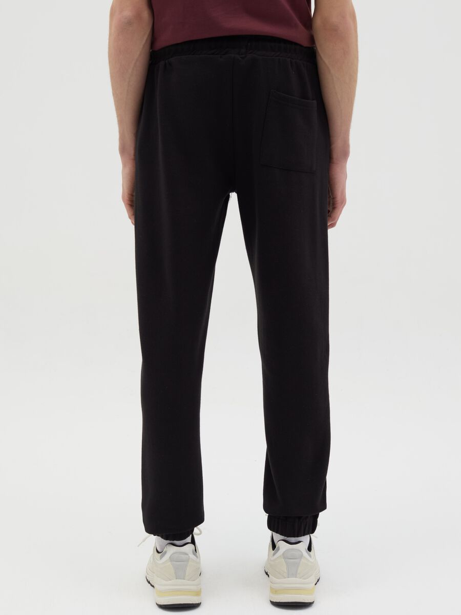 Essential fleece joggers with drawstring_3
