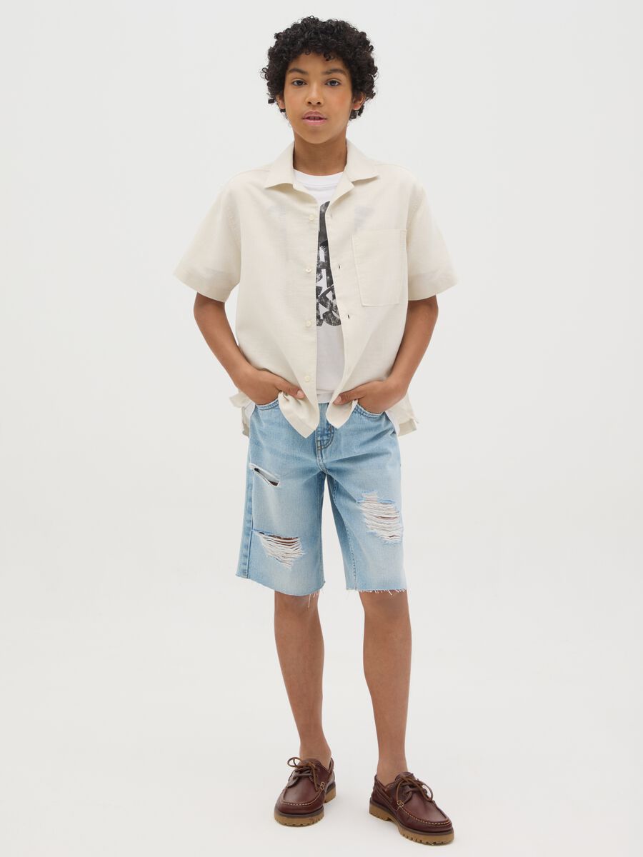 Bermuda da ragazzo in puro cotone azzurro regular fit_1