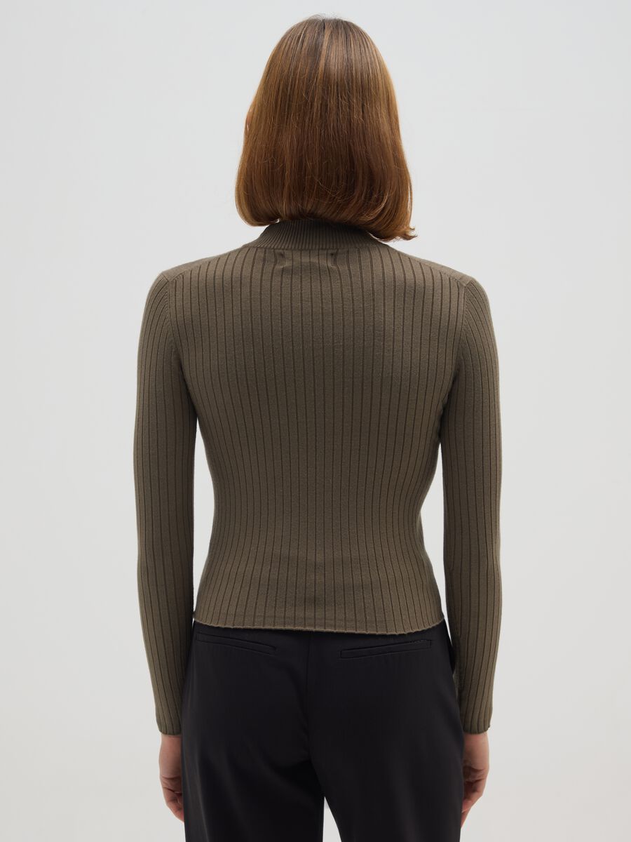 Brown high-neck sweater in viscose and polyamide blend_2