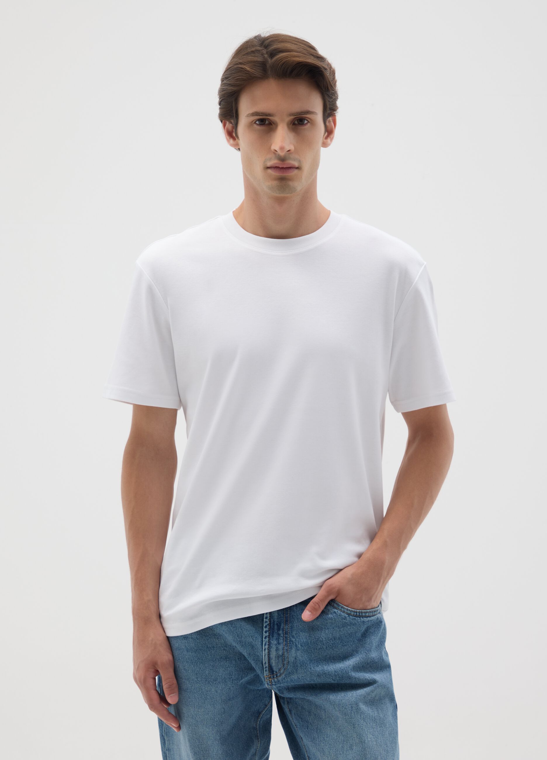 White pure cotton t-shirt relaxed fit