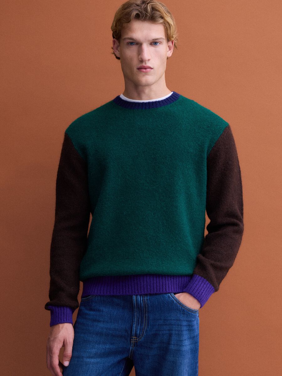 Maglione verde girocollo in lana e alpaca elasticizzate regular fit_0