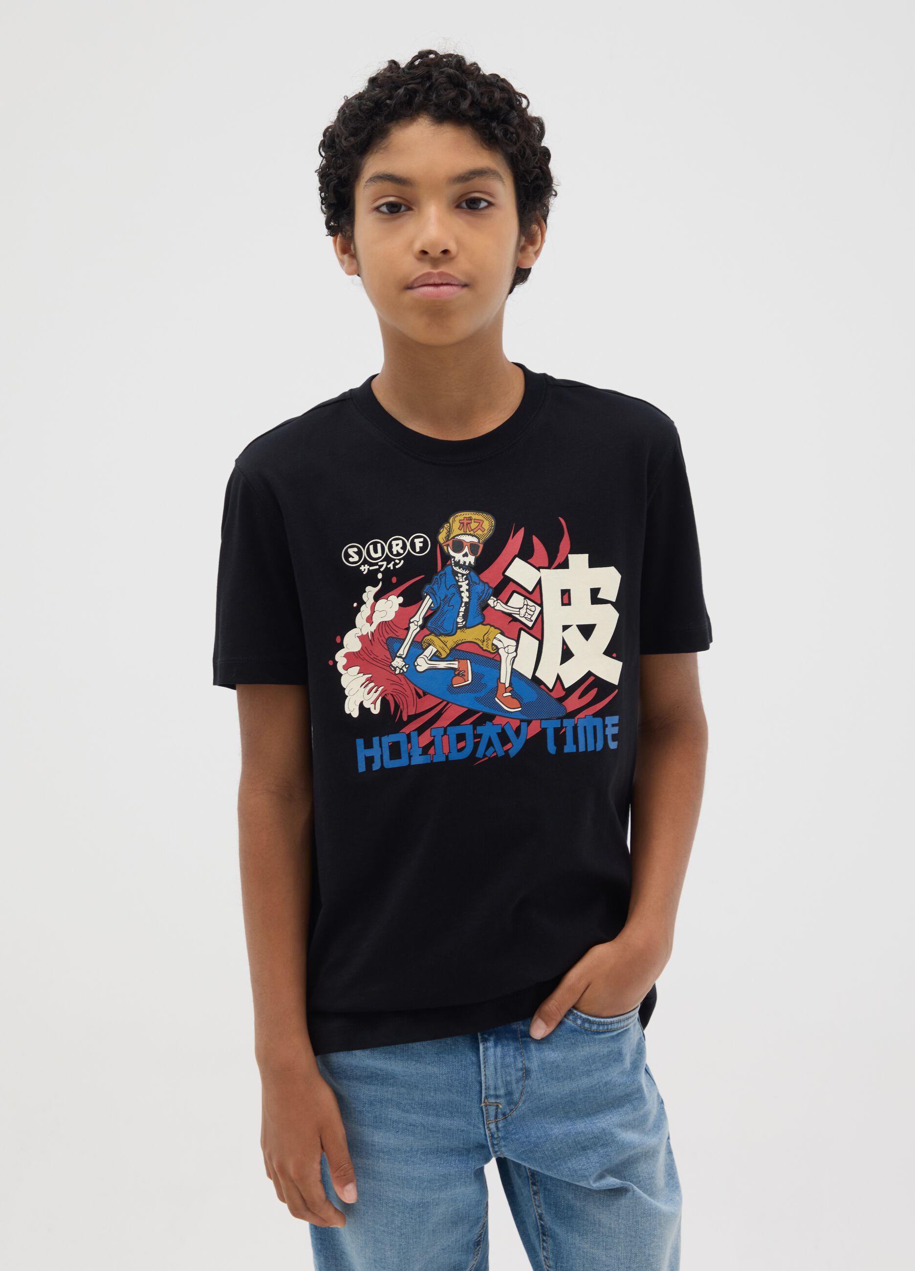 Boys' black pure cotton regular fit t-shirt with print