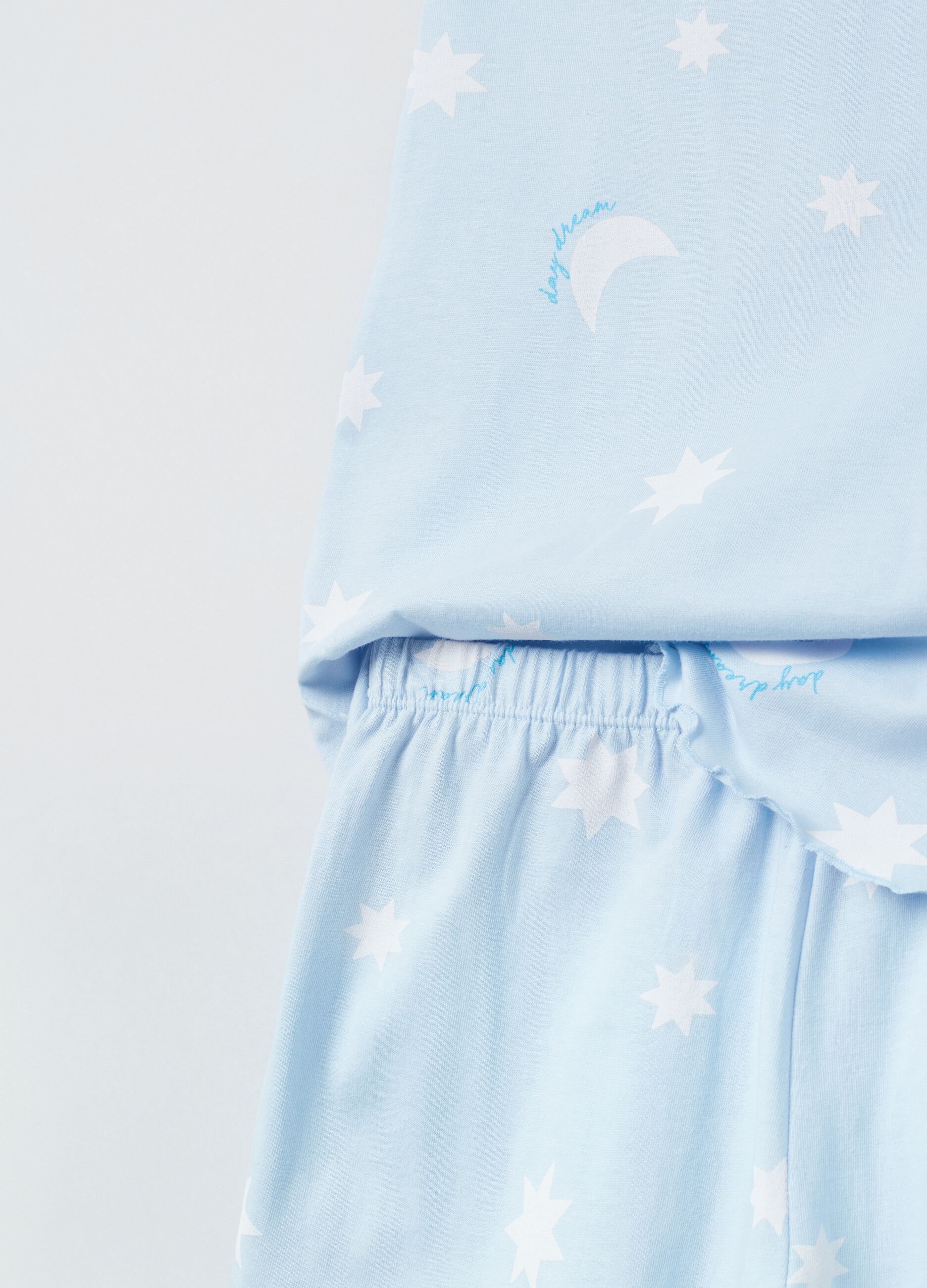 Short pyjamas with moon and stars print