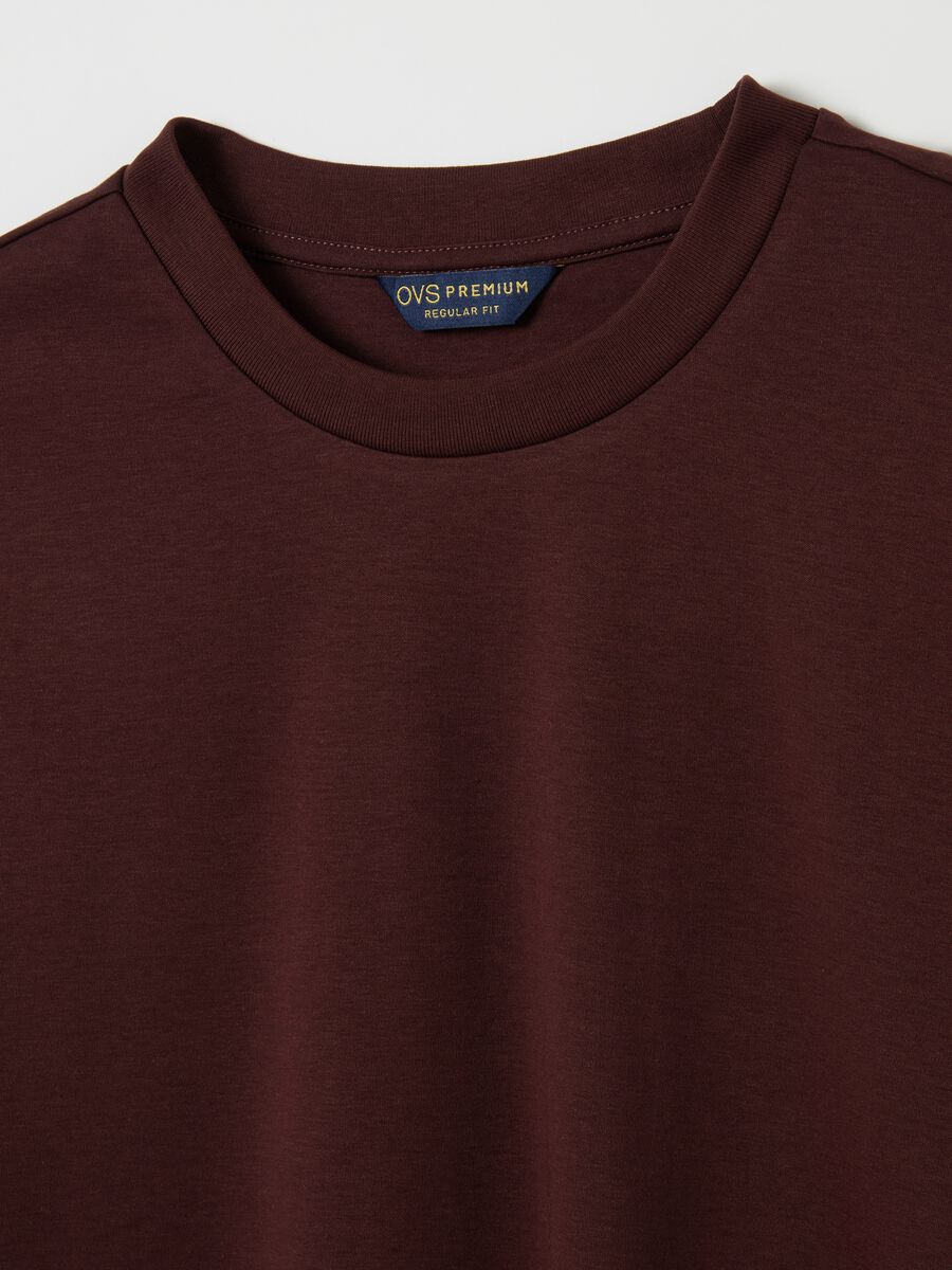 Regular-fit T-shirt with round neck_5