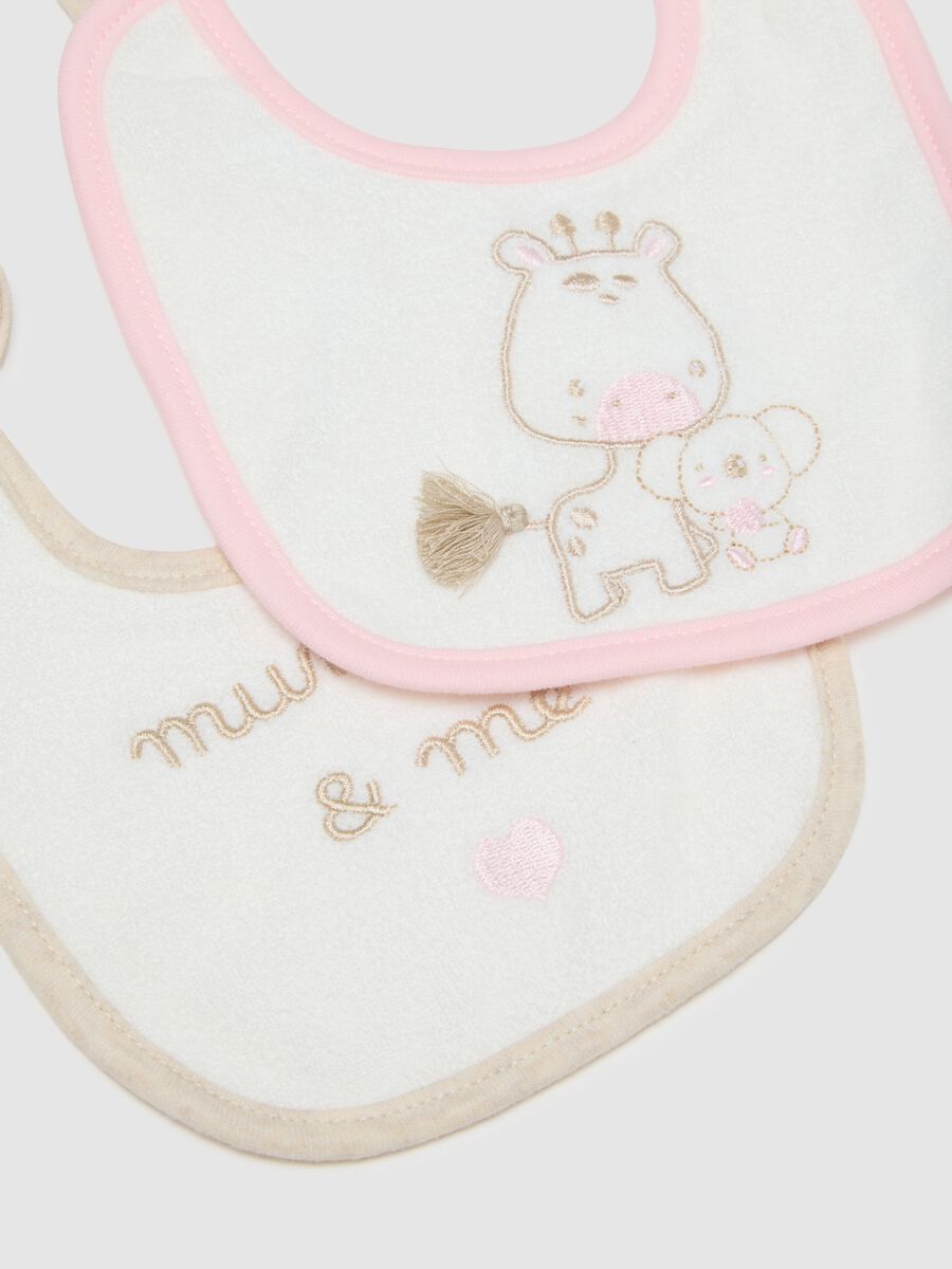 Set of two baby bibs in pure multicolour cotton with embroidery_1