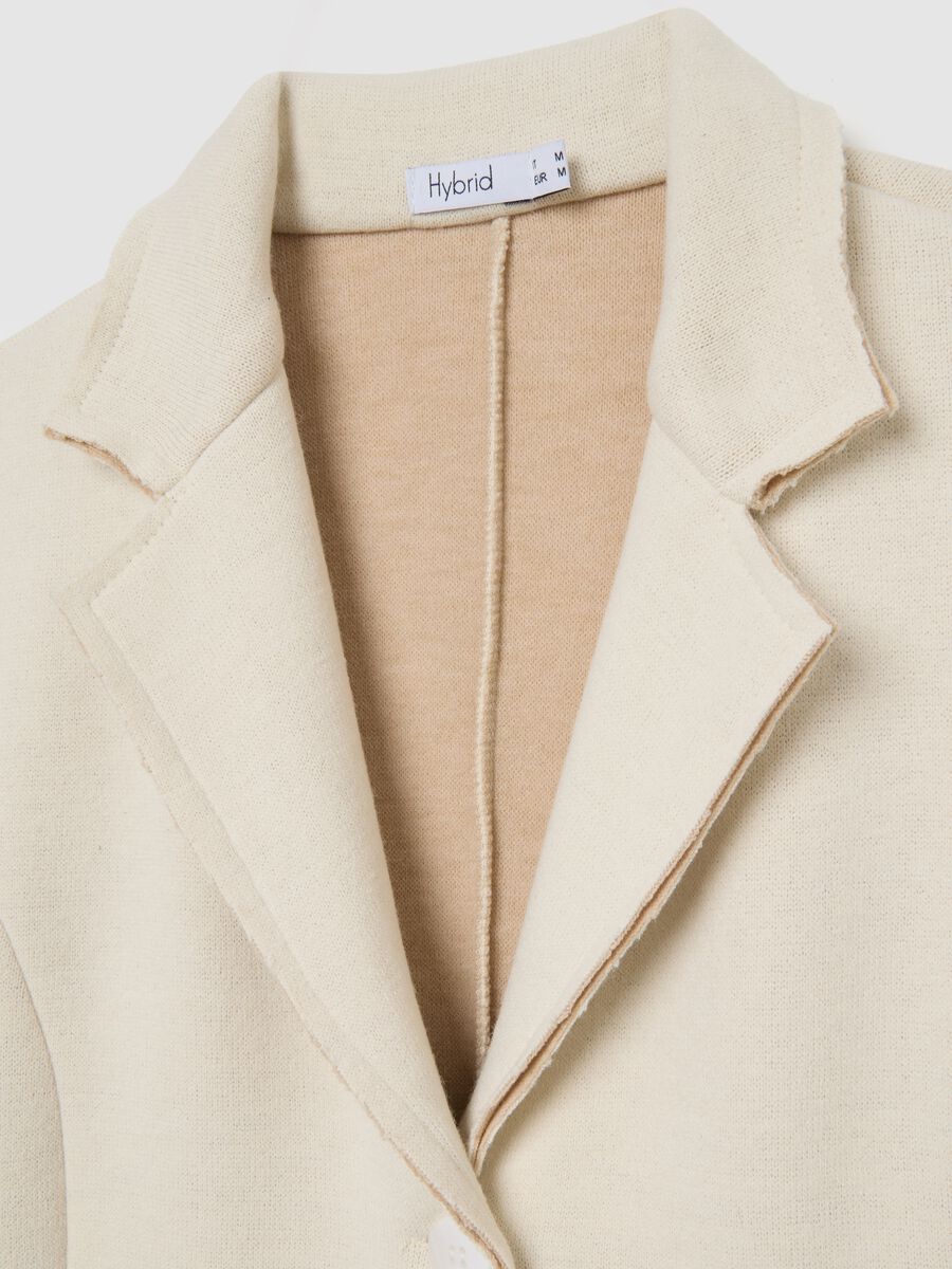 Beige jacket with pockets_1