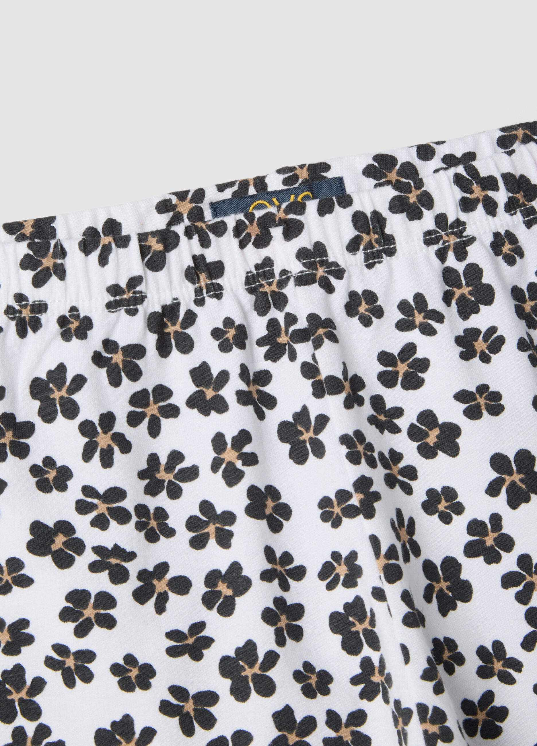White organic cotton shorts with floral print
