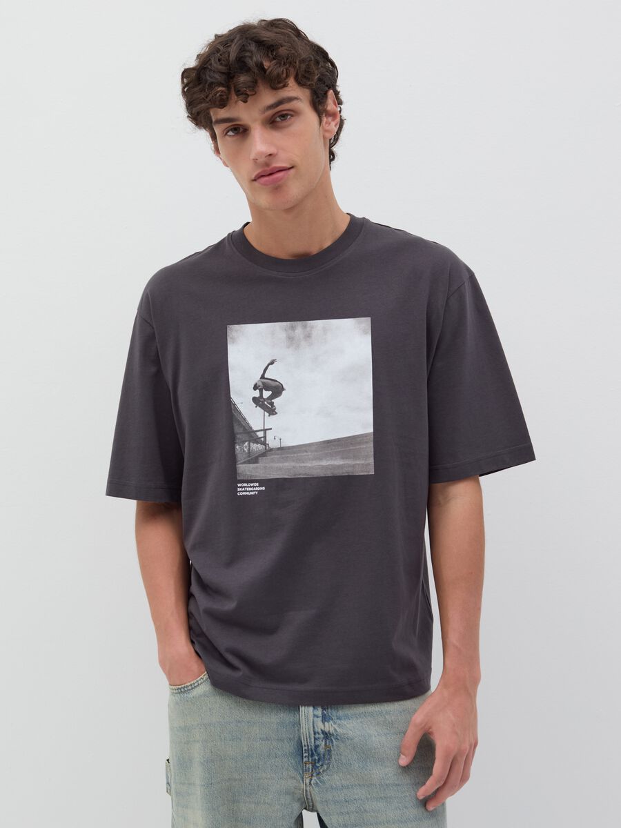 Cotton round neck T-shirt with print_0