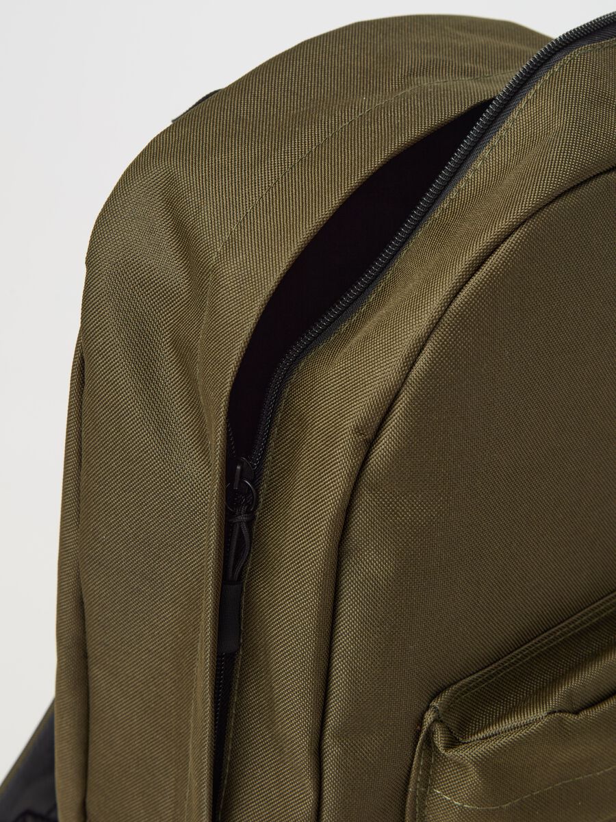 Solid colour backpack_2