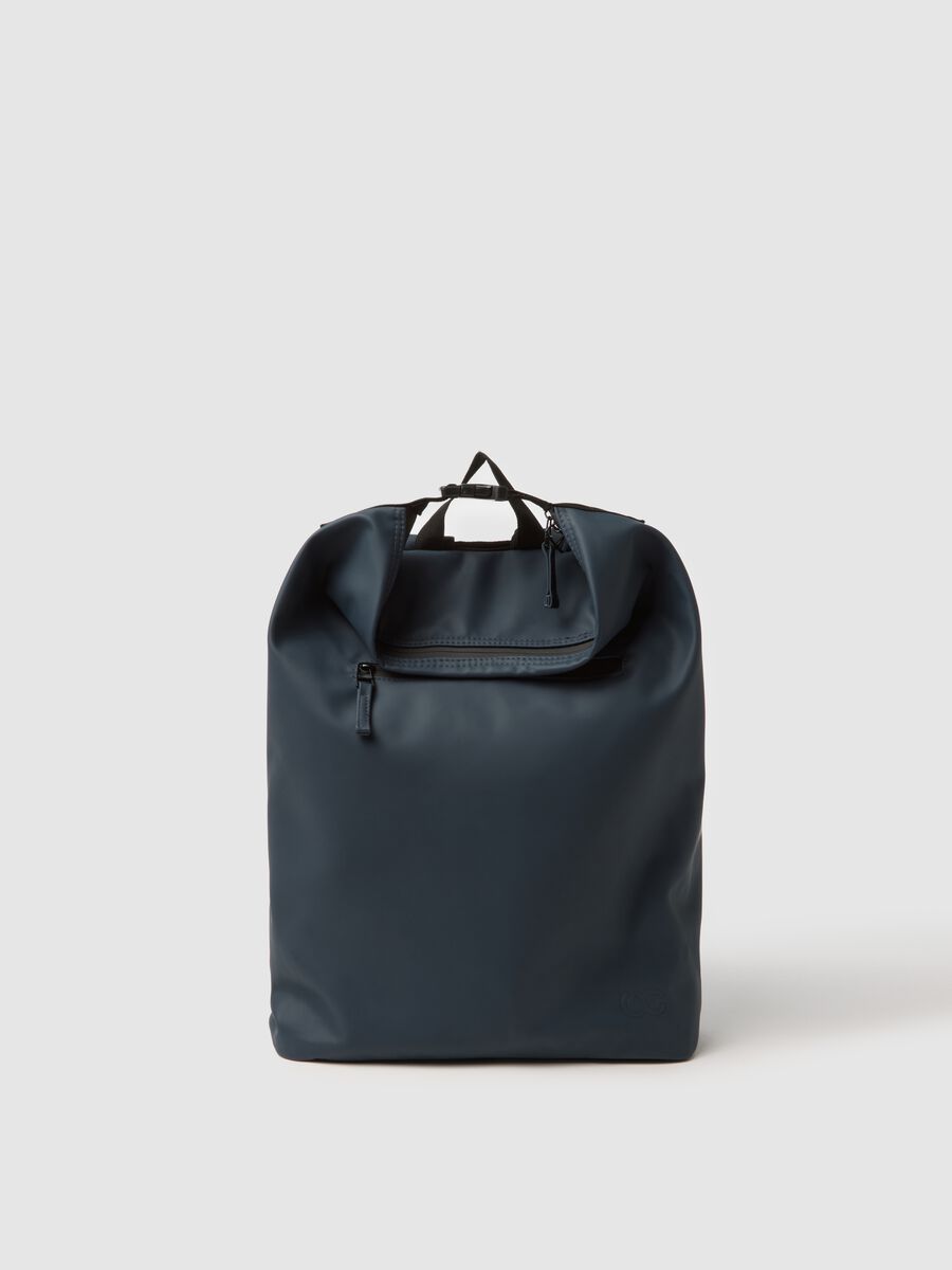 Blue Backpack with Internal Pockets_0