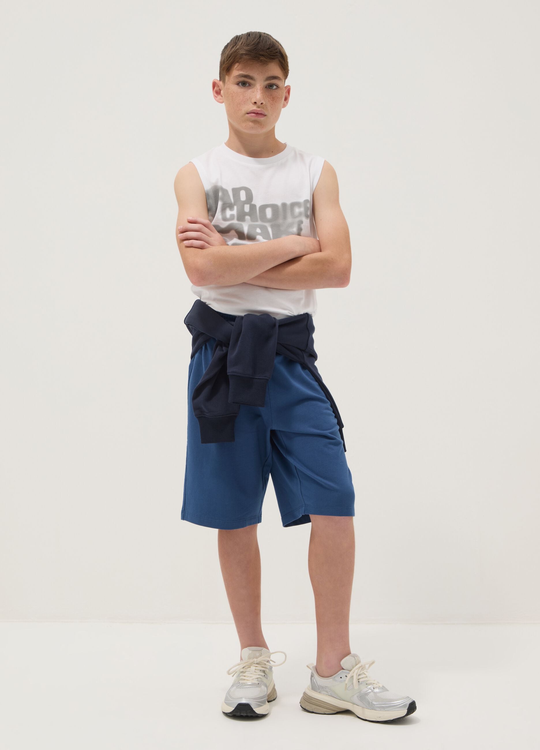 Boy's regular fit blue pure cotton shorts