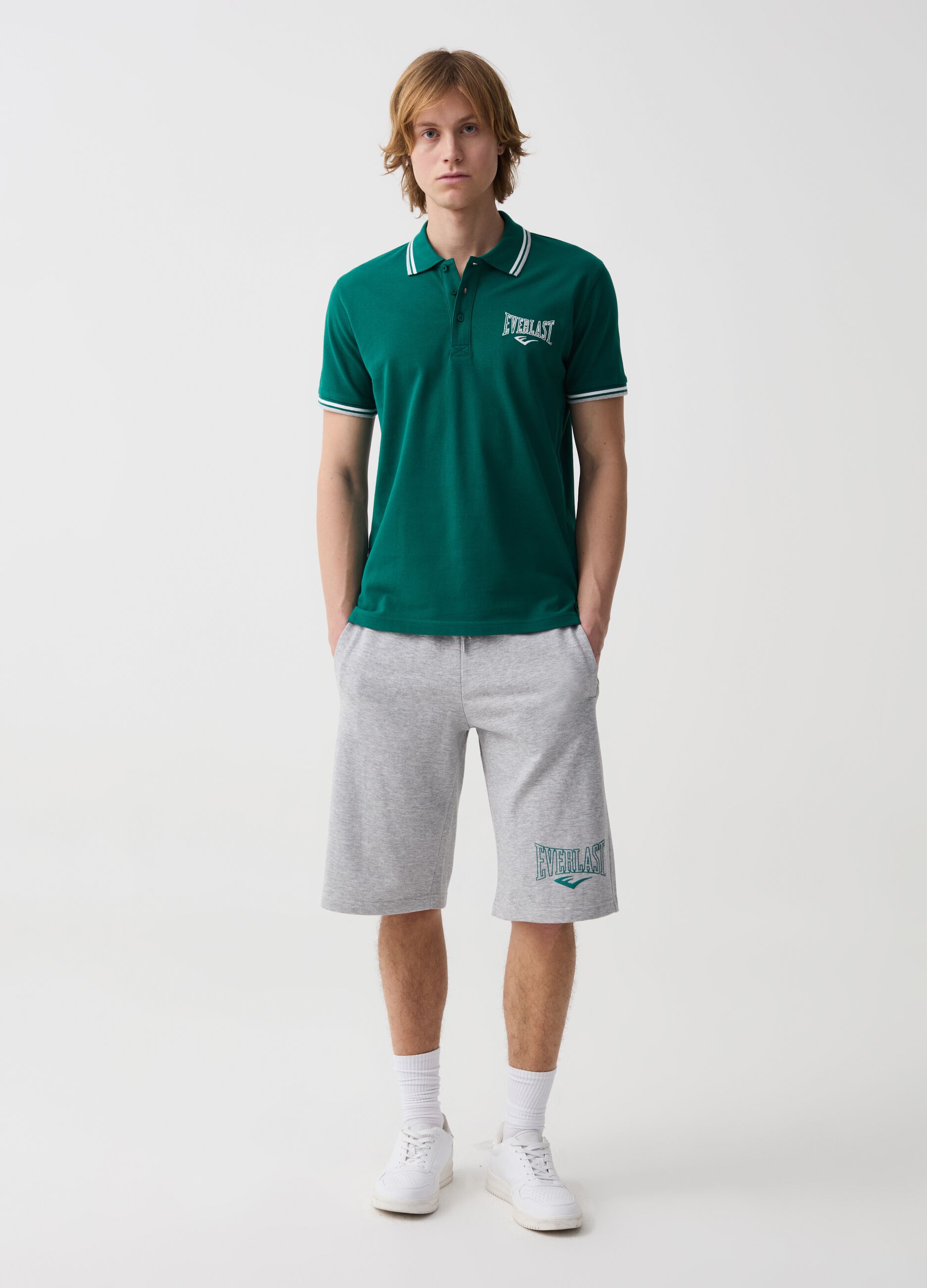 Ovs Bermuda jogger con profili rigati stampa logo