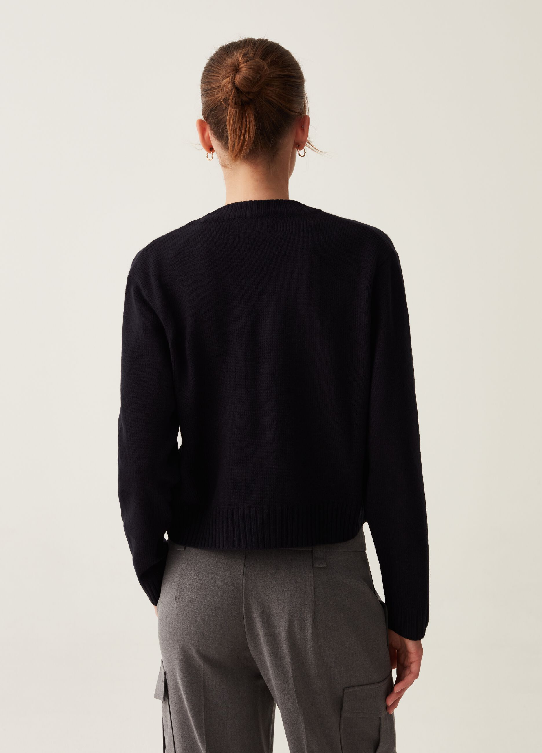 Cardigan con scollo a V_2