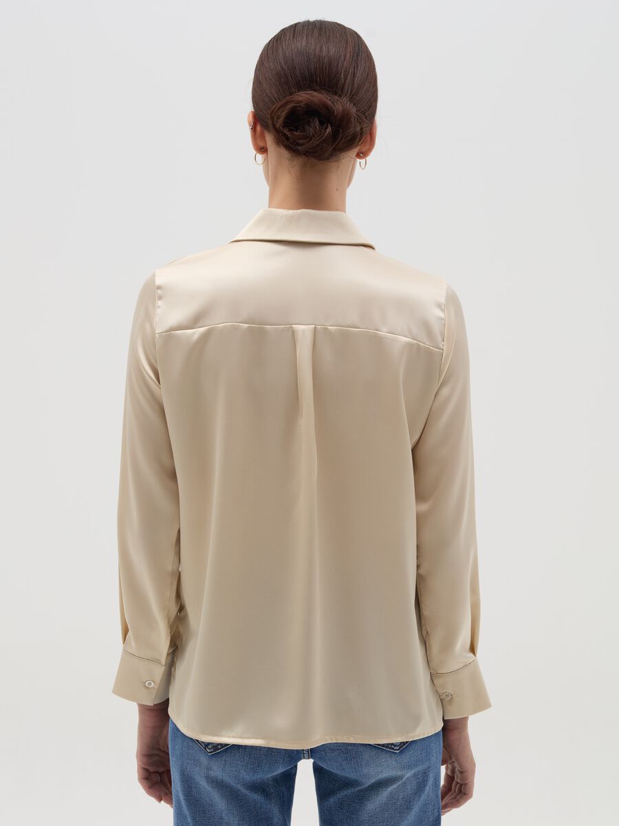 Solid colour satin shirt_2