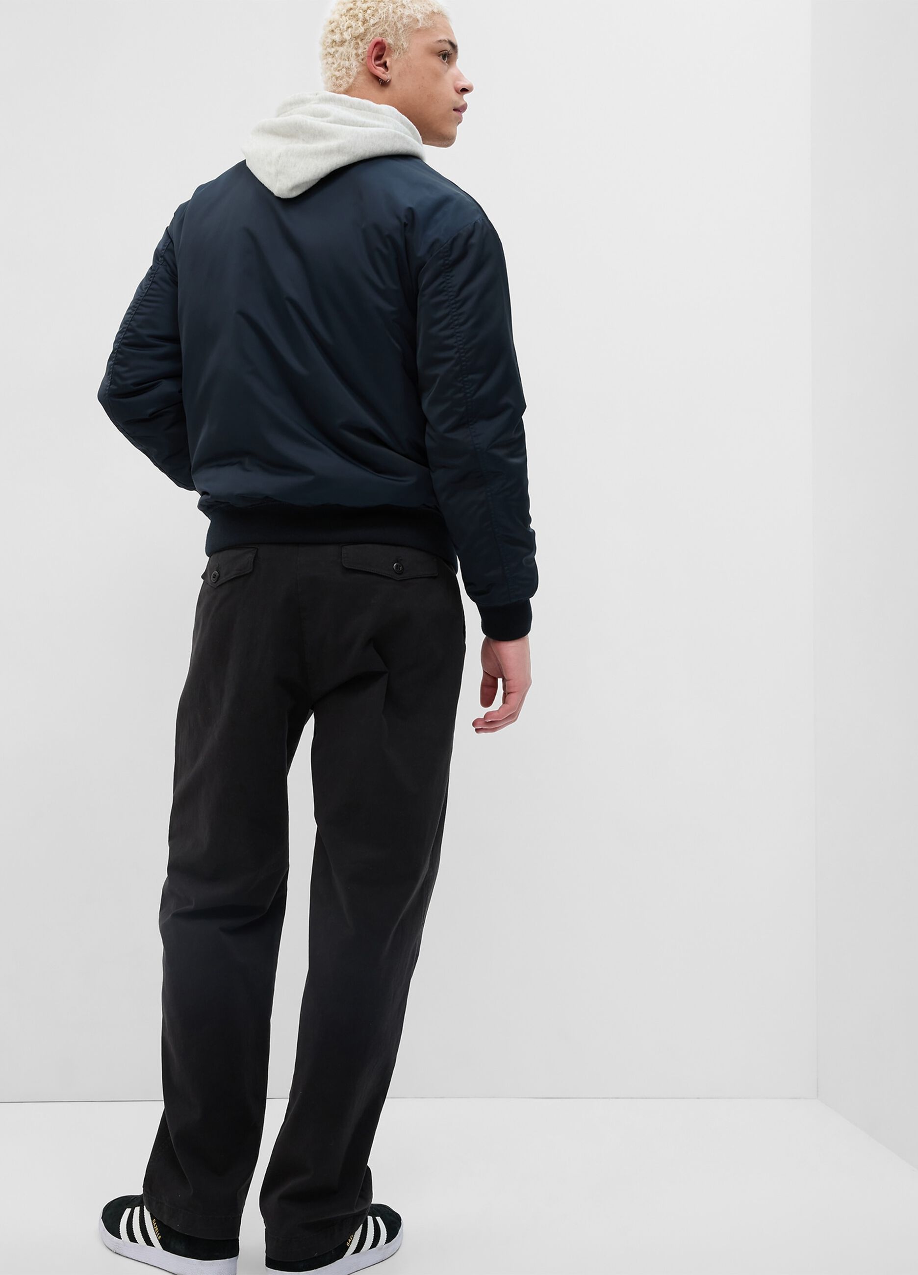 Loose-fit trousers in stretch cotton