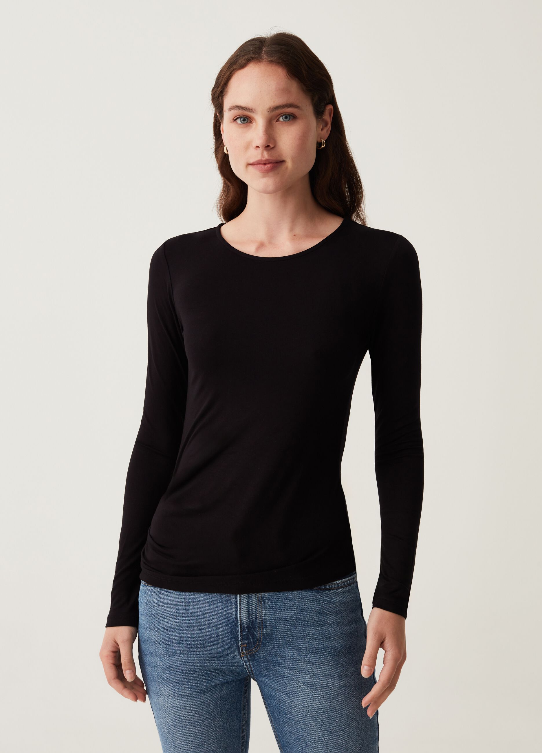 OVS T-shirt in viscosa stretch con maniche lunghe