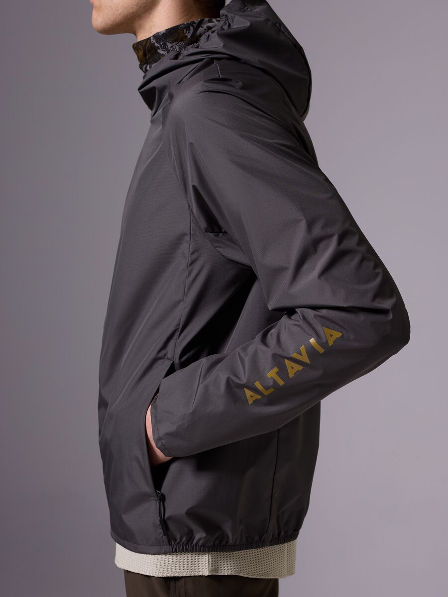ALTAVIA WITH DEBORAH COMPAGNONI windproof jacket_3