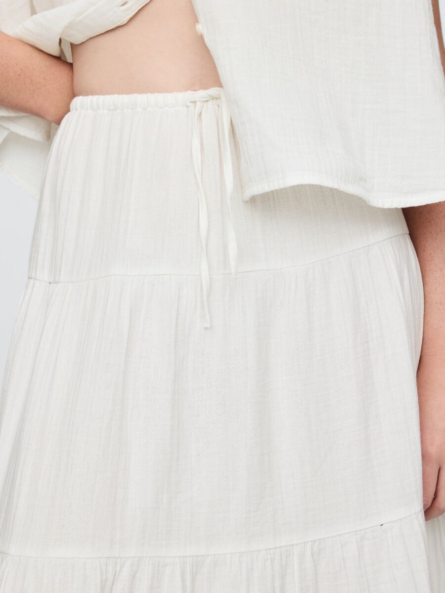 White set with top and tiered long skirt_3