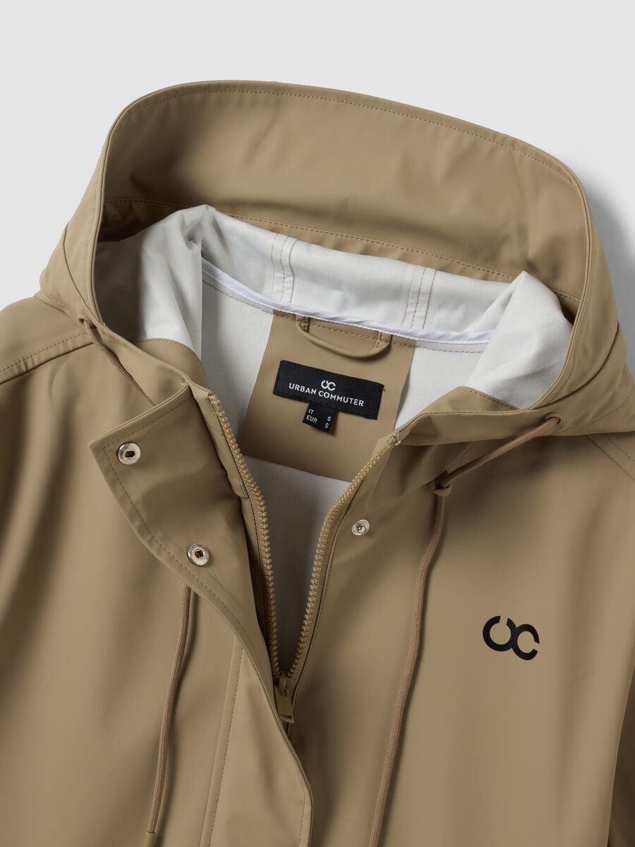 Giacca lunga beige con cappuccio e zip_5