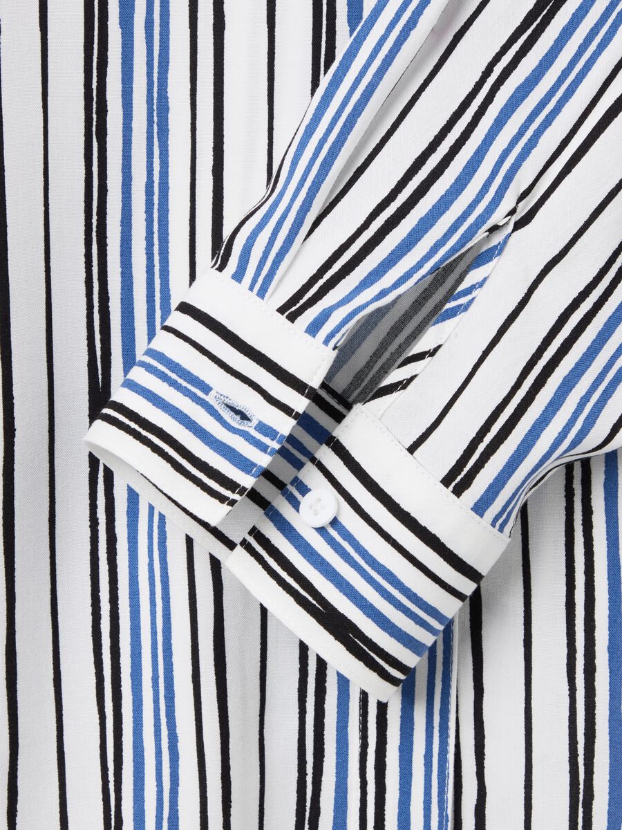Curvy viscose shirt_5
