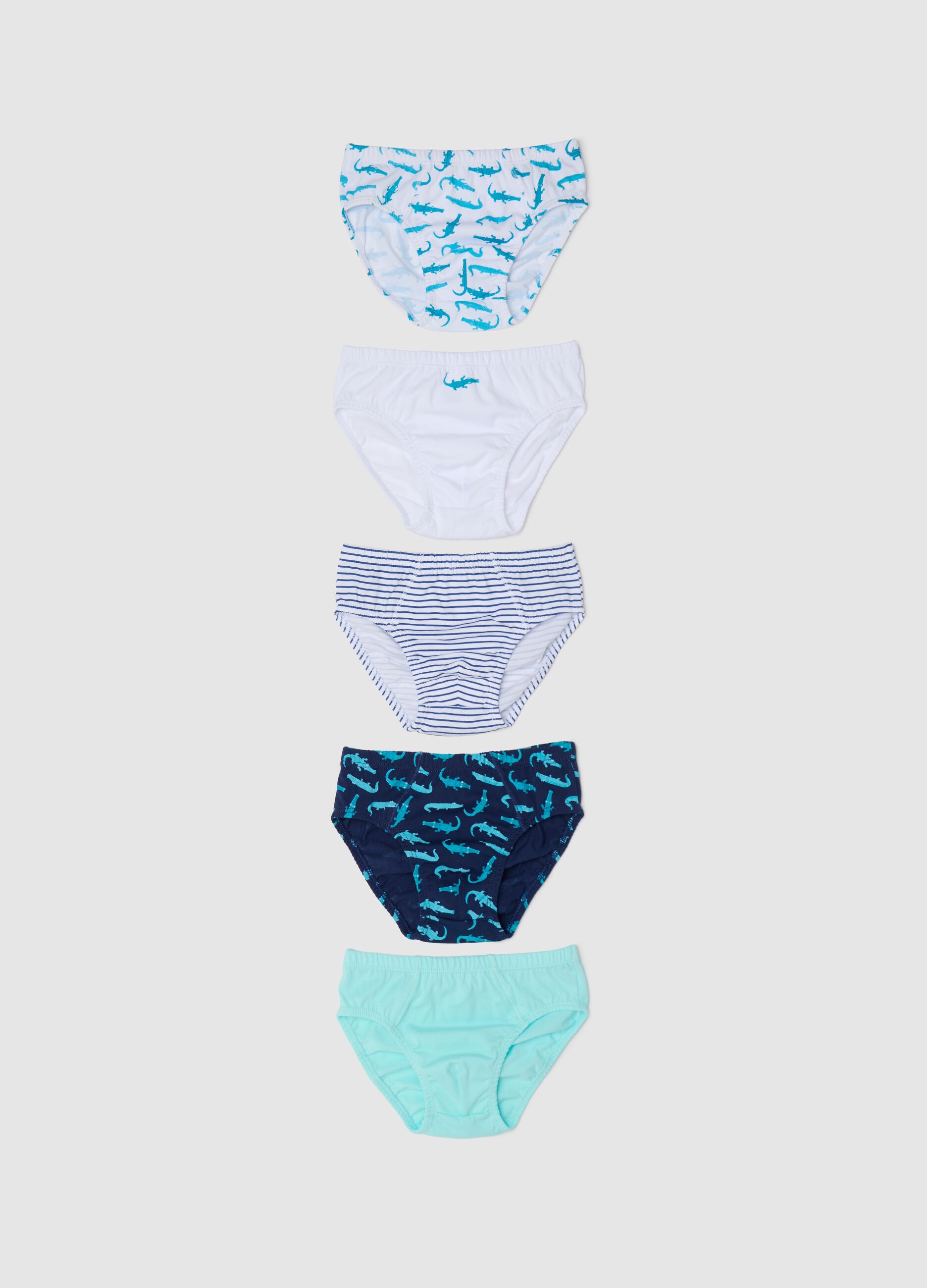 Set of children's cotton briefs with playful patterns