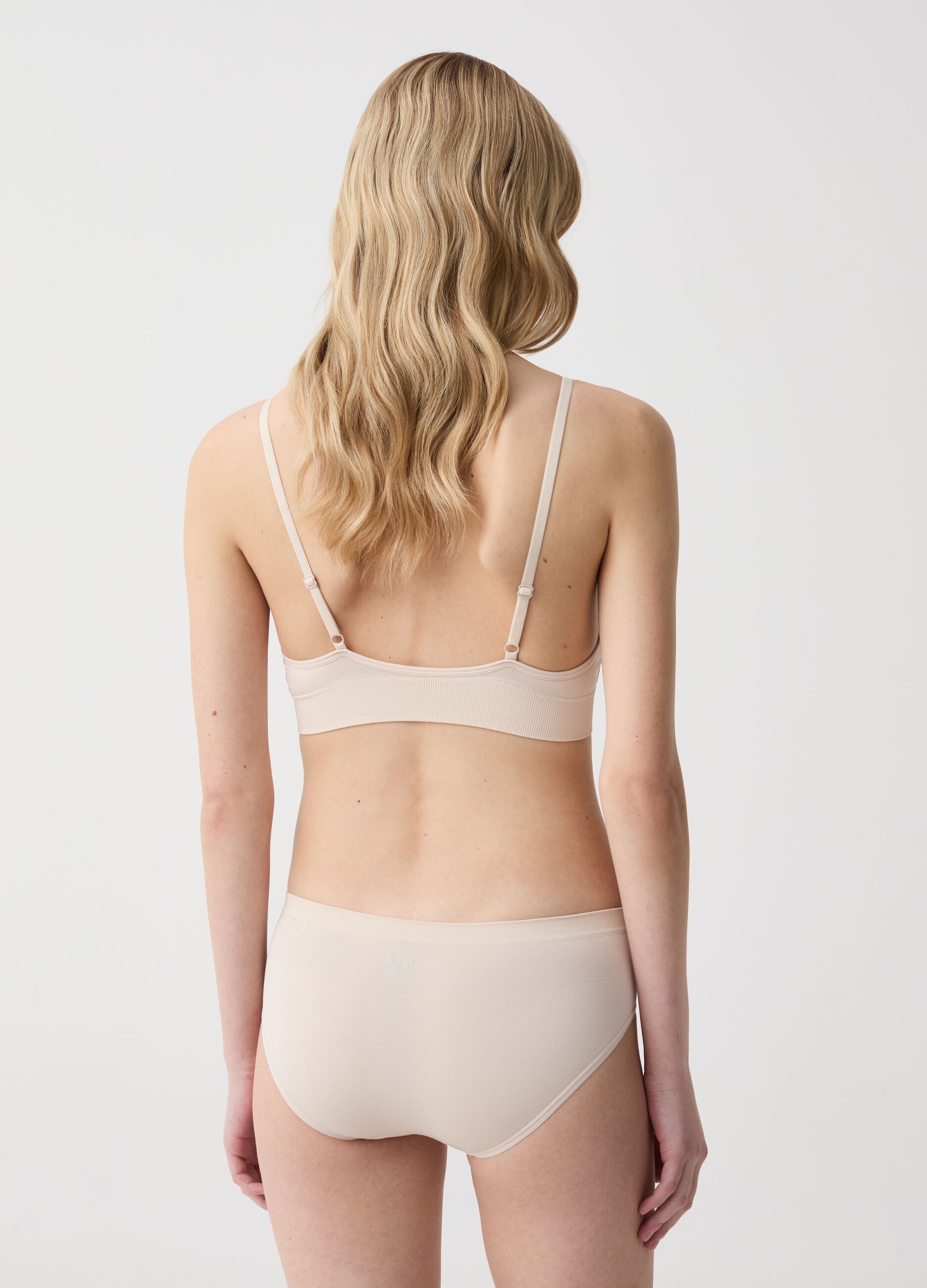 The One seamless bralette