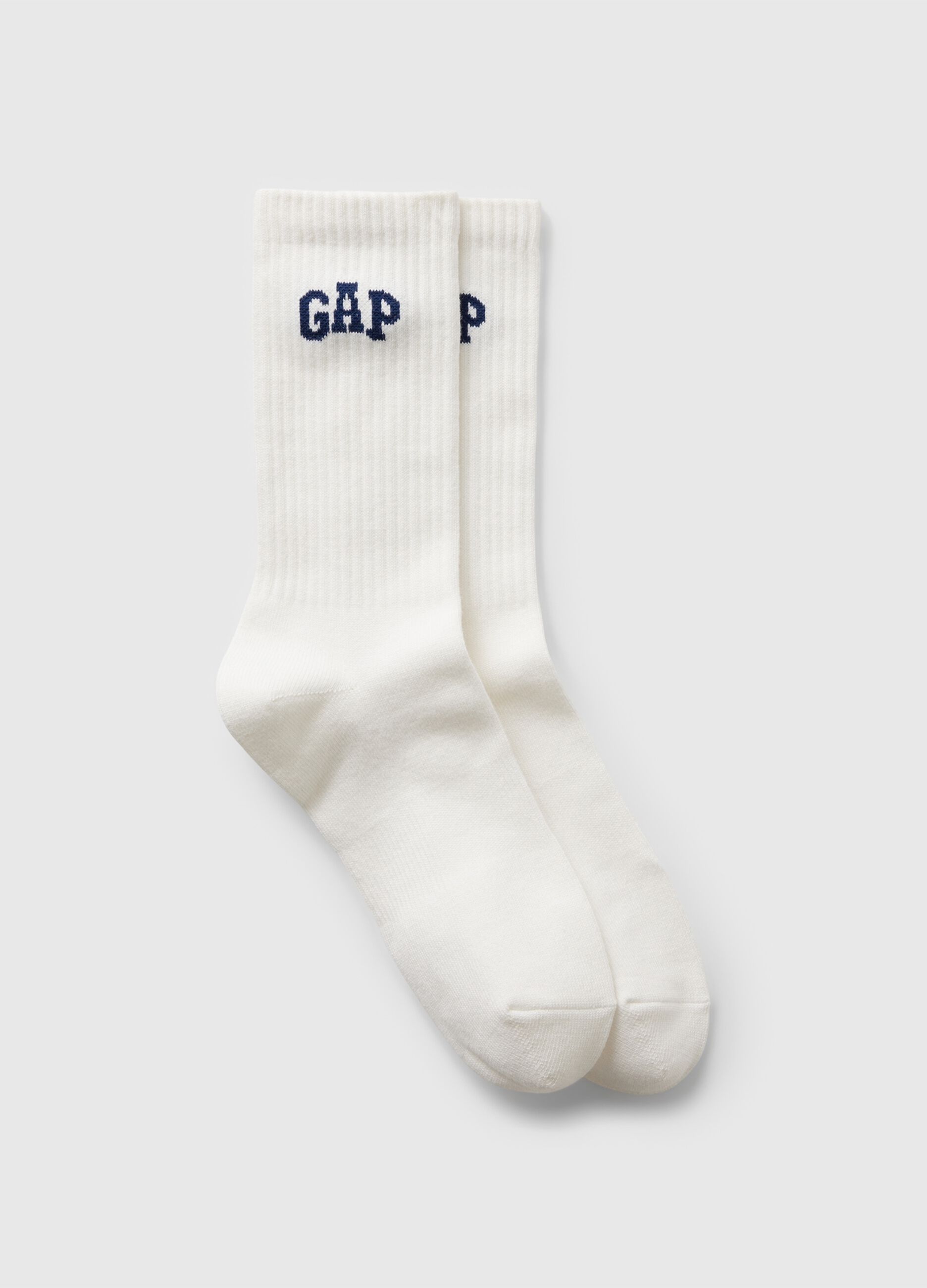 Tennis socks with logo lettering