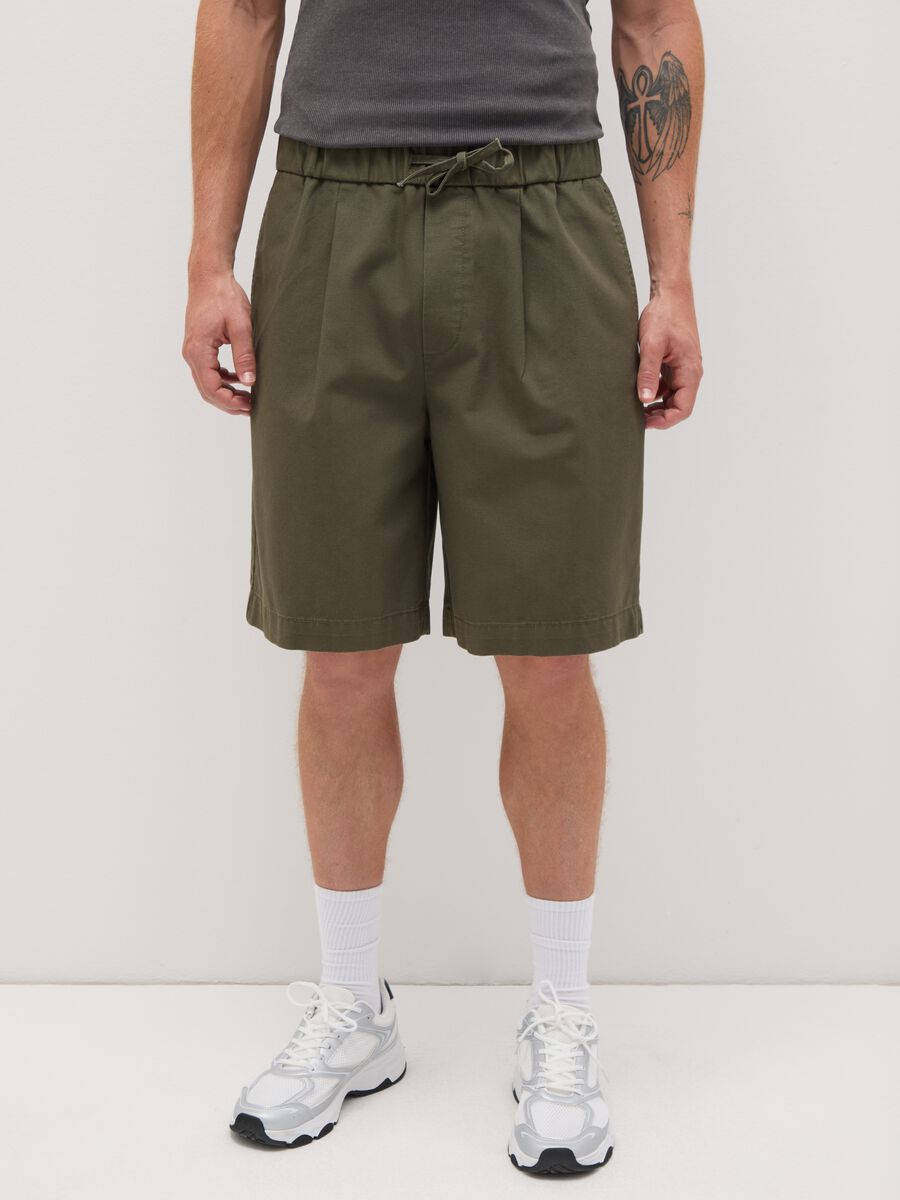 Men's Green Baggy Pure Cotton Shorts_1