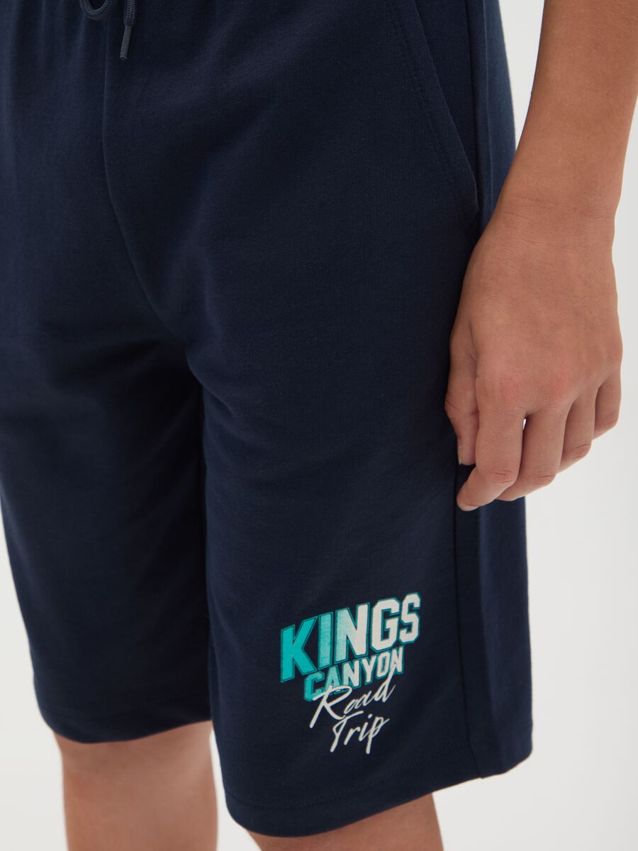 Pantaloncini da ragazzo in puro cotone blu regular fit con stampa_2
