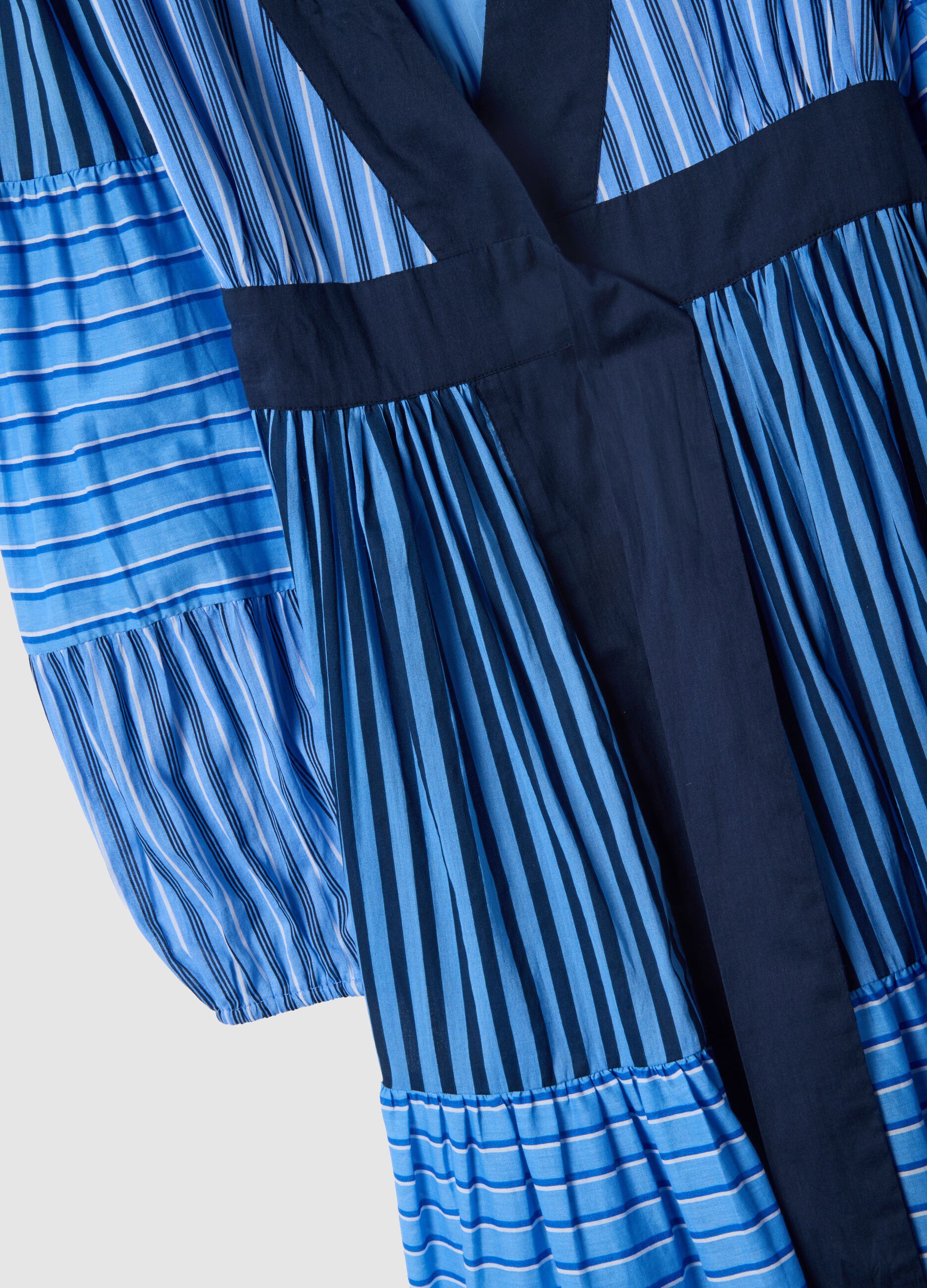 Multicolour striped pure cotton dress with regular fit and V-neck