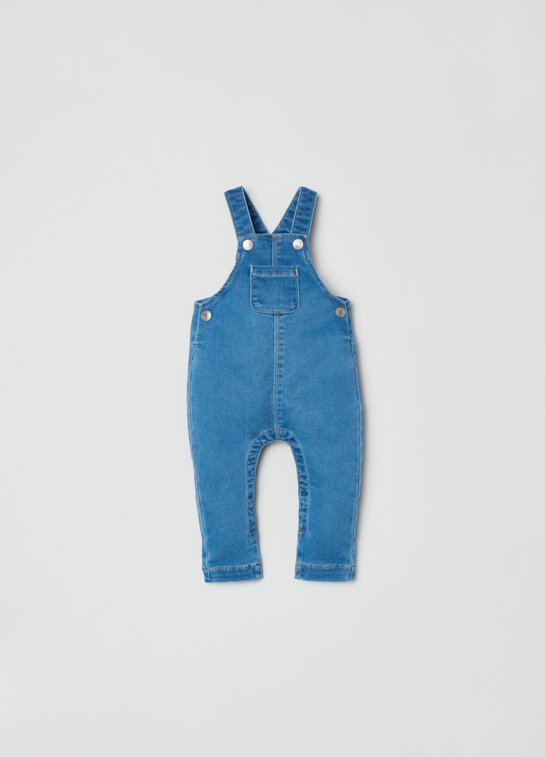 Denim dungarees with pocket