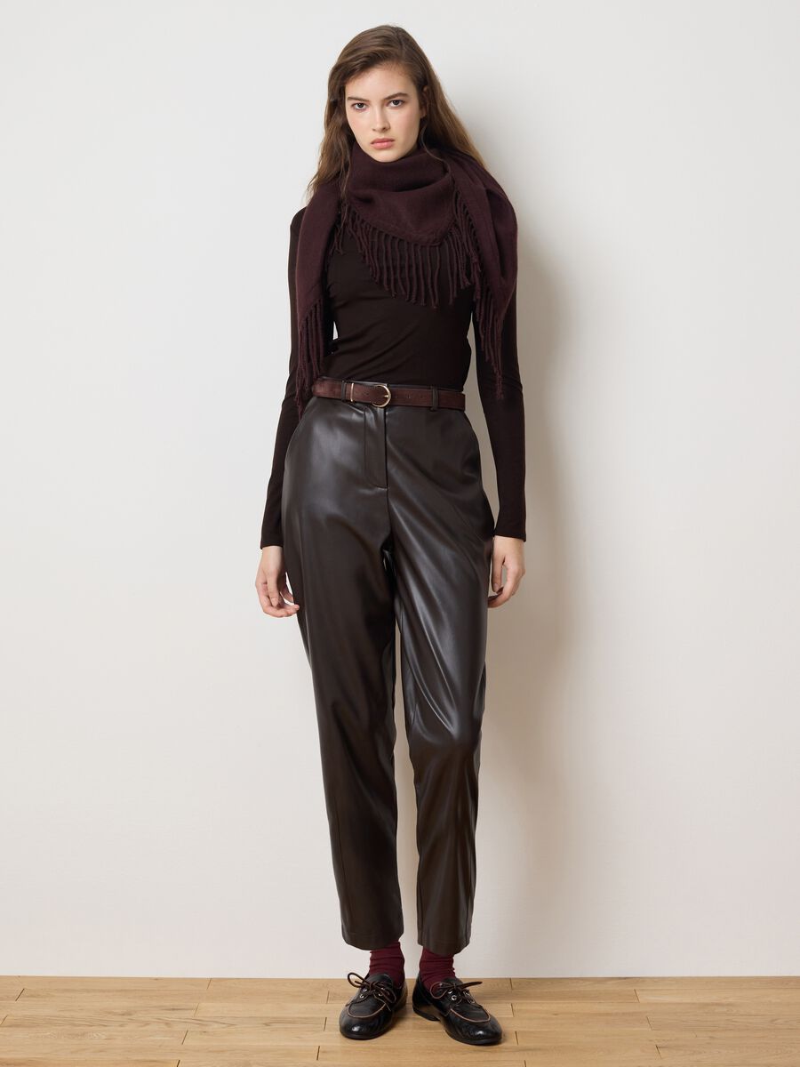 Pantaloni neri in vernice regular fit_0