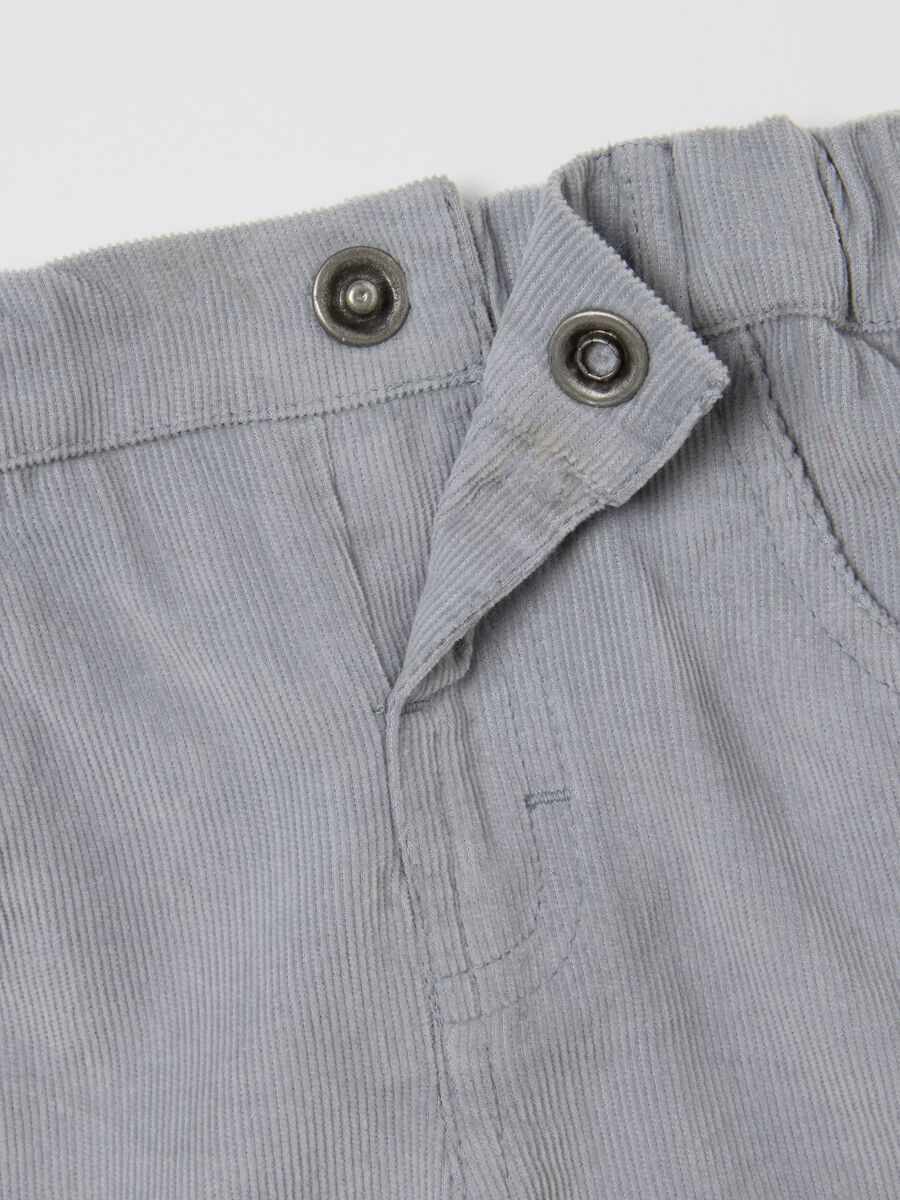 Pantaloni grigi da neonato in puro cotone a coste regular fit_2