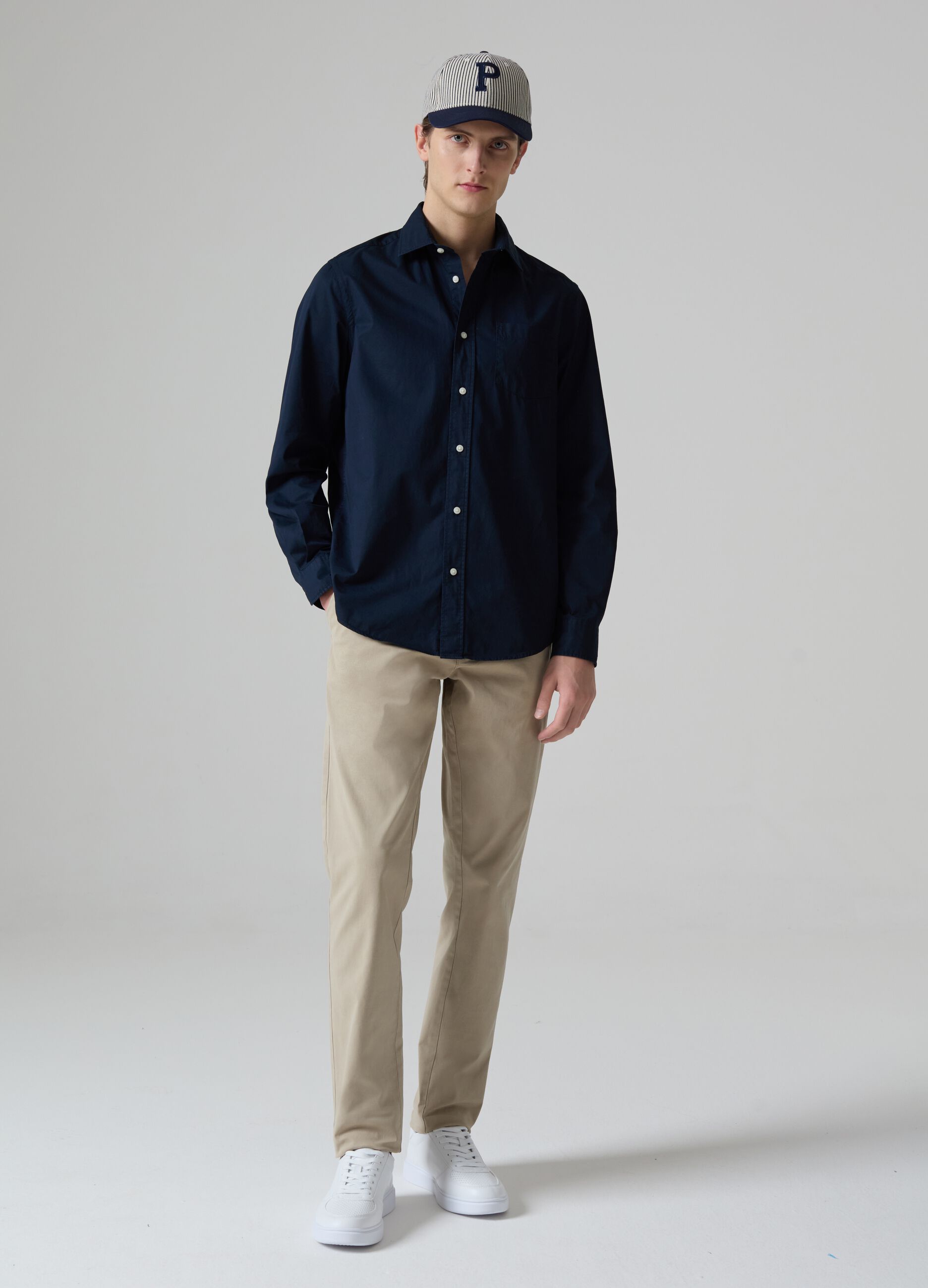 Pantalone chino slim fit in cotone stretch