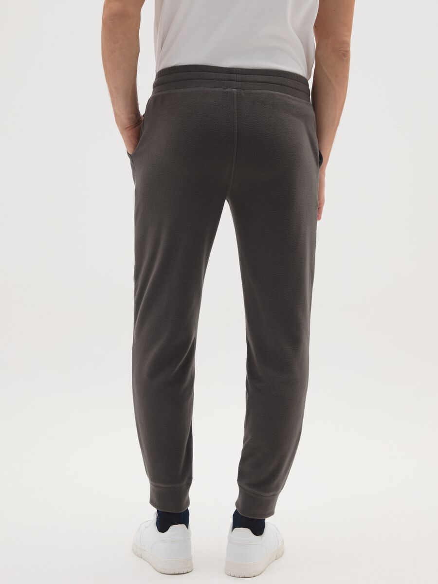 Grey fleece trousers with regular fit and elastic waist_2