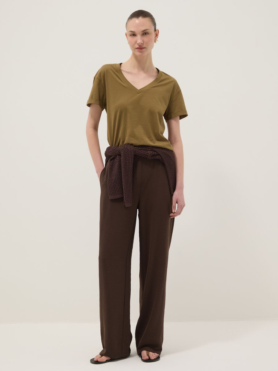 Green pure cotton V-neck relaxed fit T-shirt_2