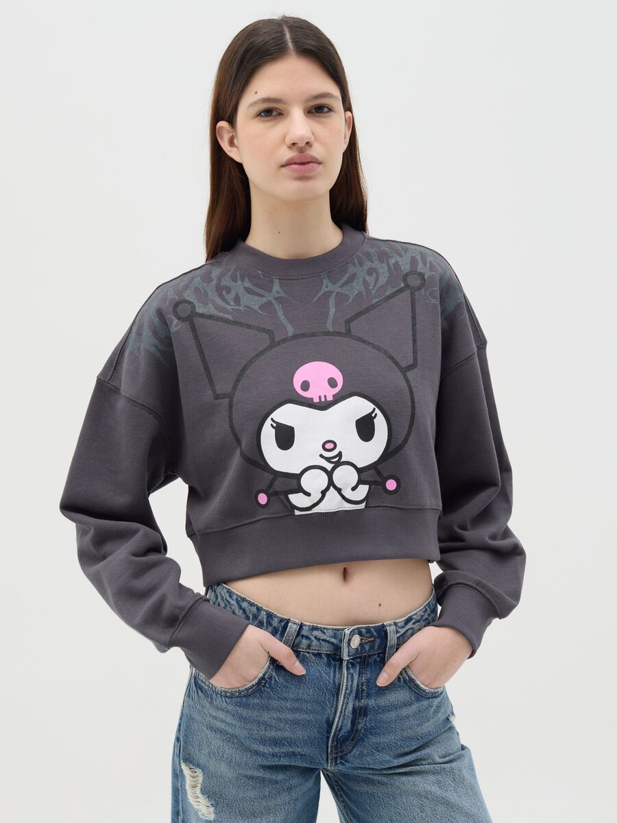 Black cropped sweatshirt with Kuromi print_0