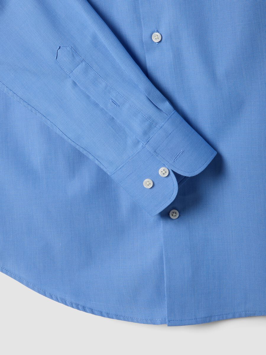 Camicia azzurra in misto cotone slim fit con collo francese_5