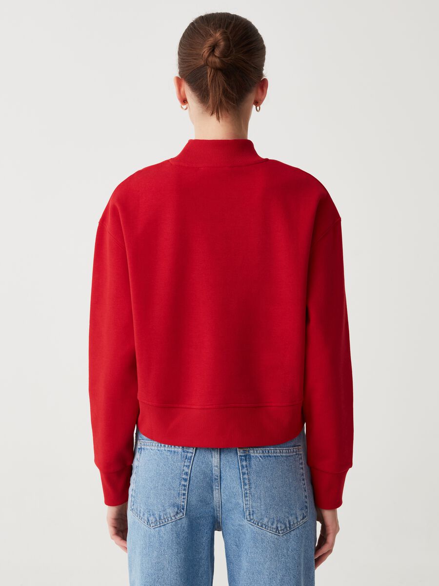 Felpa oversize con ricamo natalizio_2