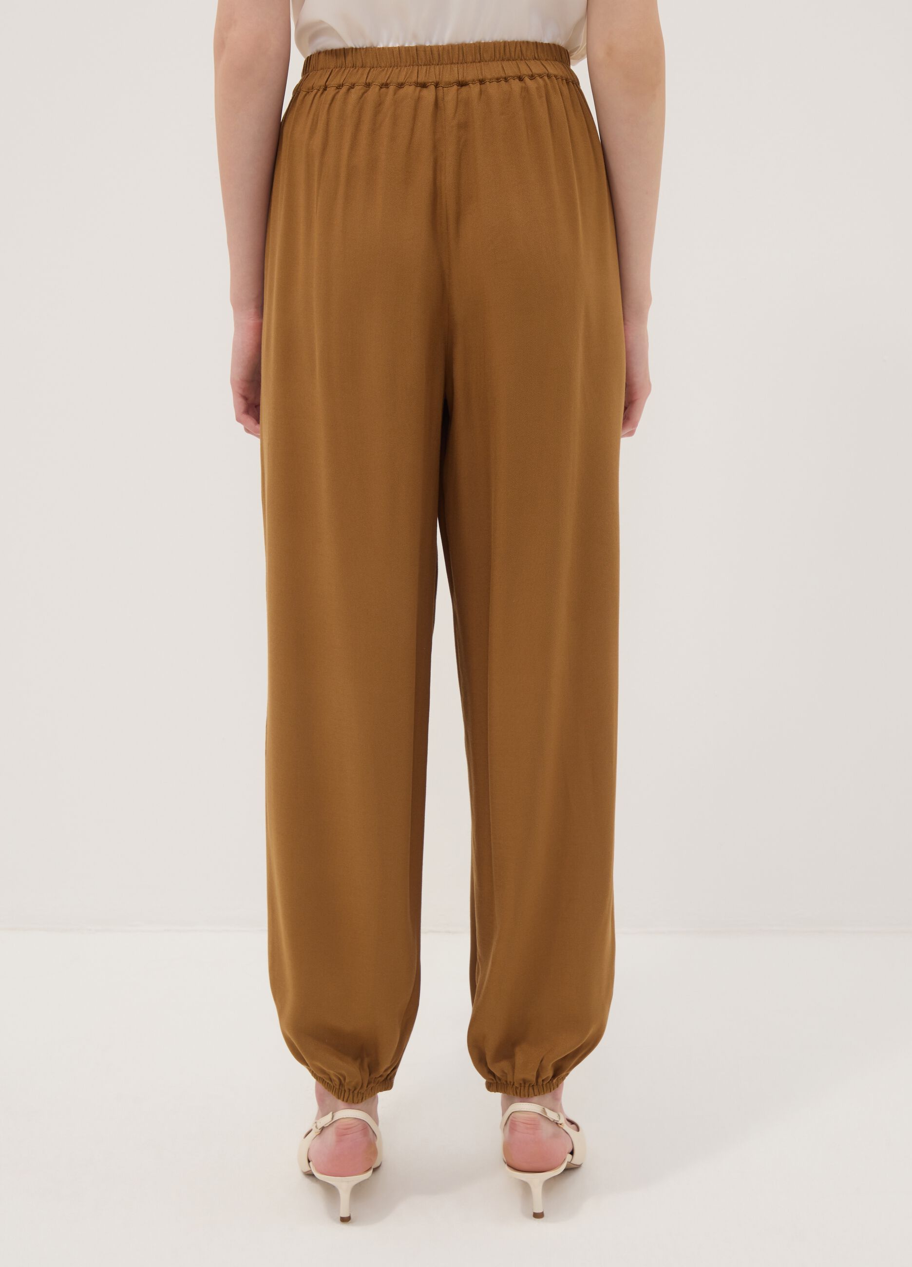 Brown pure viscose trousers with elasticated cuffs, regular fit